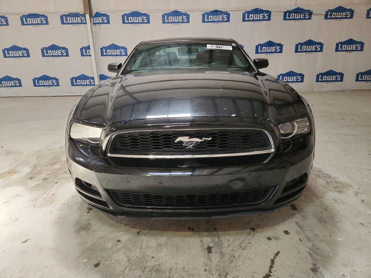 2013 Ford Mustang Черный vin: 1ZVBP8AM5D5268150 Damage: Hood, Chipped, 10 Or More