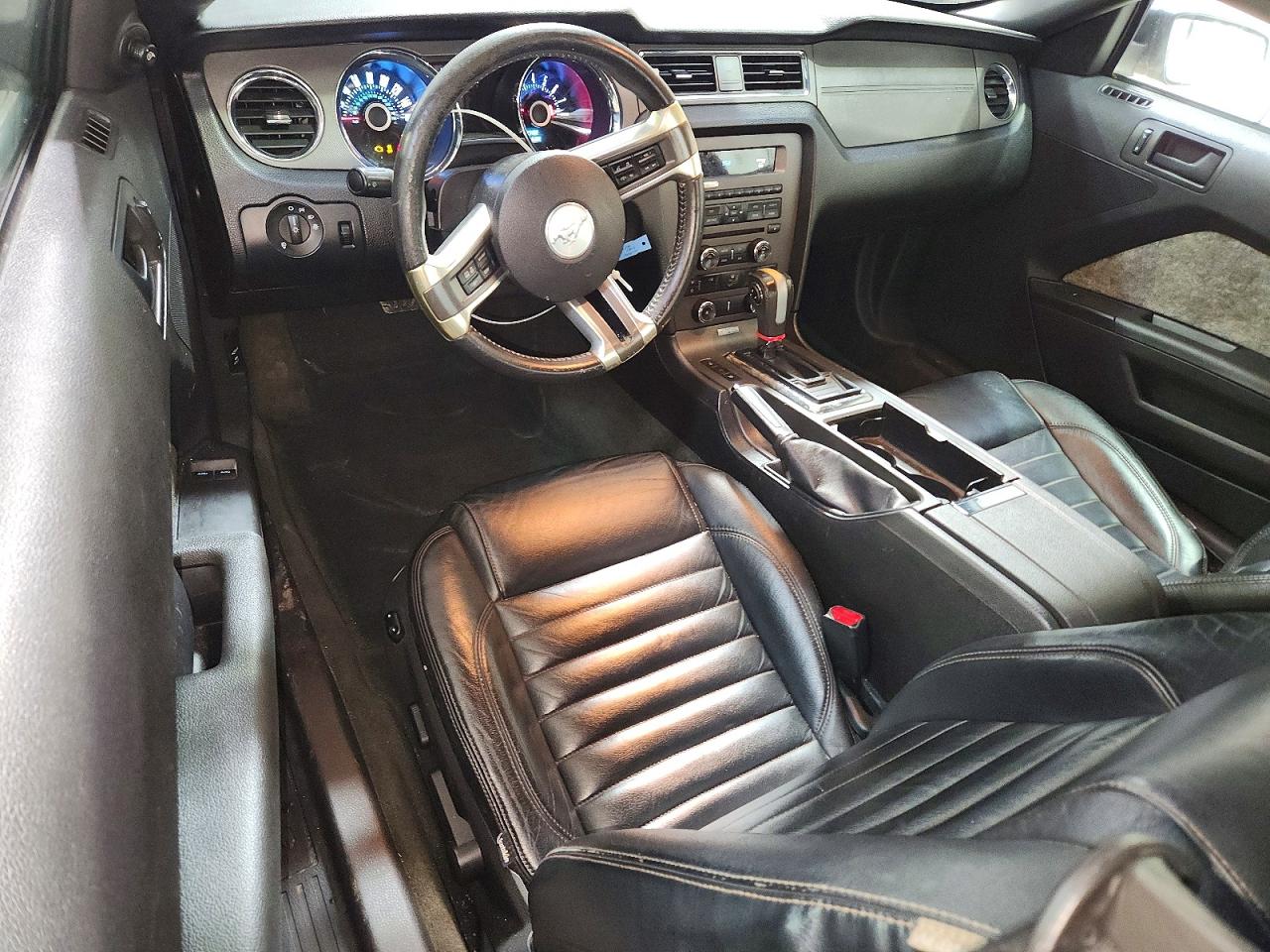 2013 Ford Mustang Черный vin: 1ZVBP8AM5D5268150