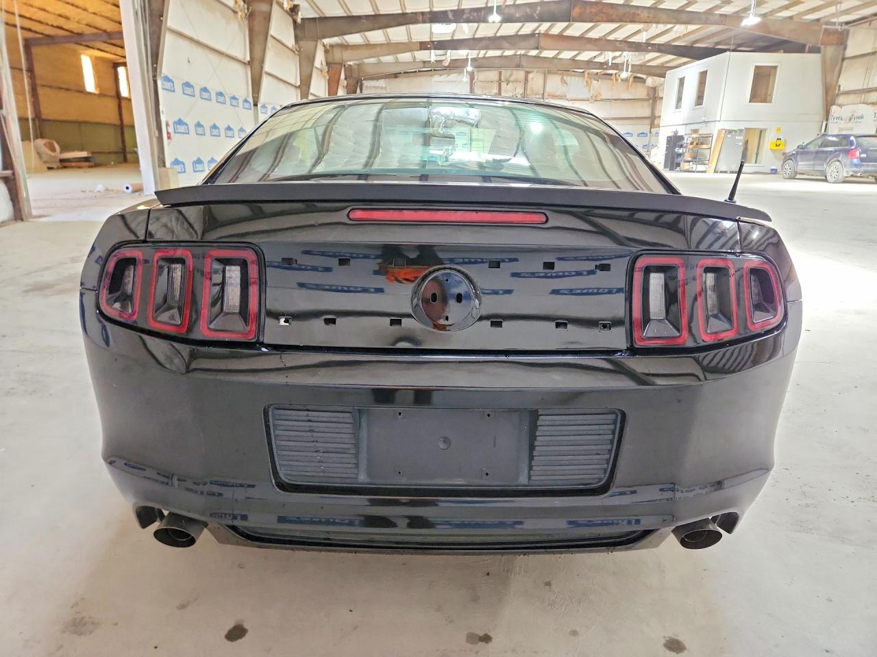 2013 Ford Mustang Черный vin: 1ZVBP8AM5D5268150