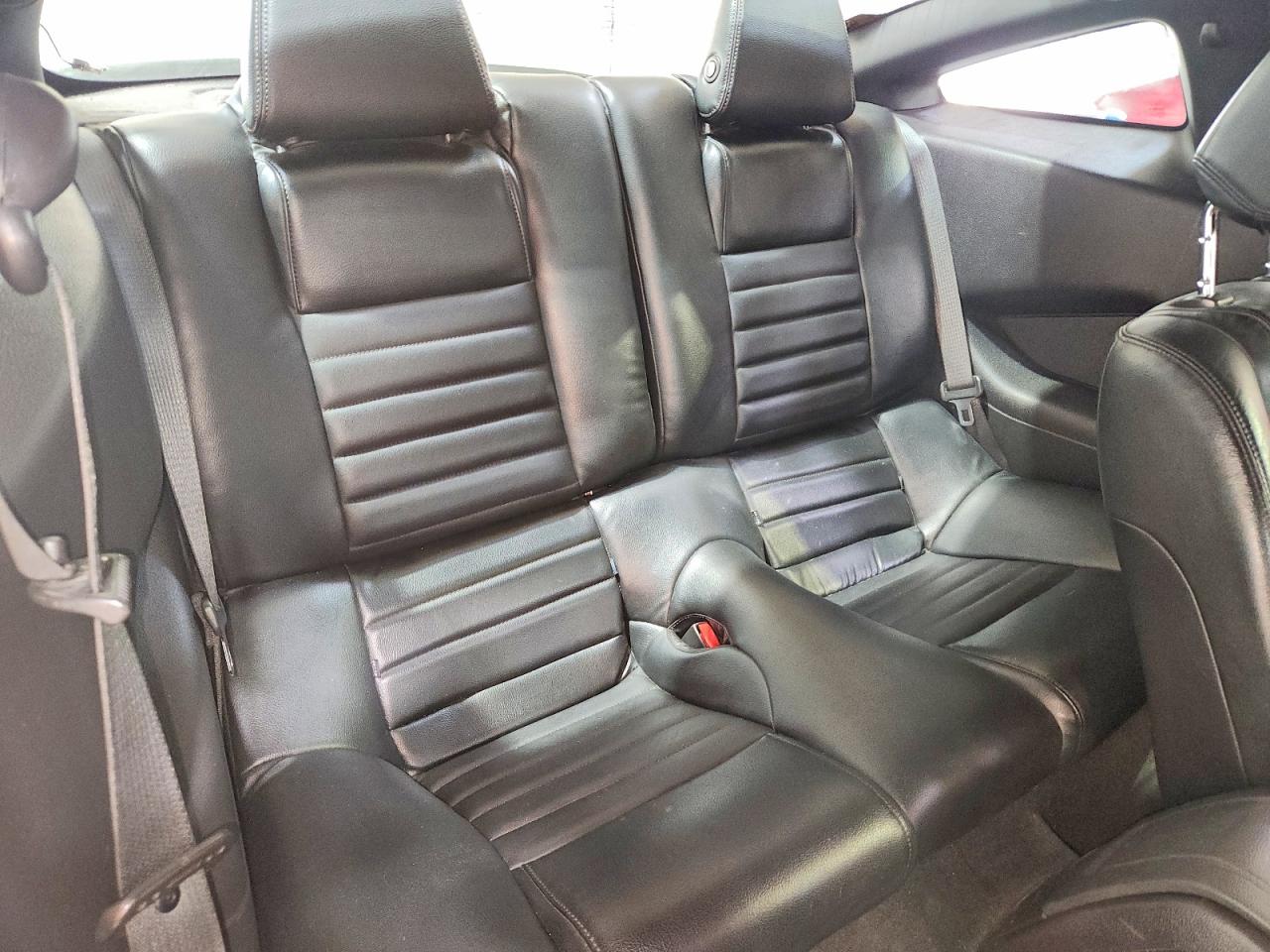 2013 Ford Mustang Черный vin: 1ZVBP8AM5D5268150