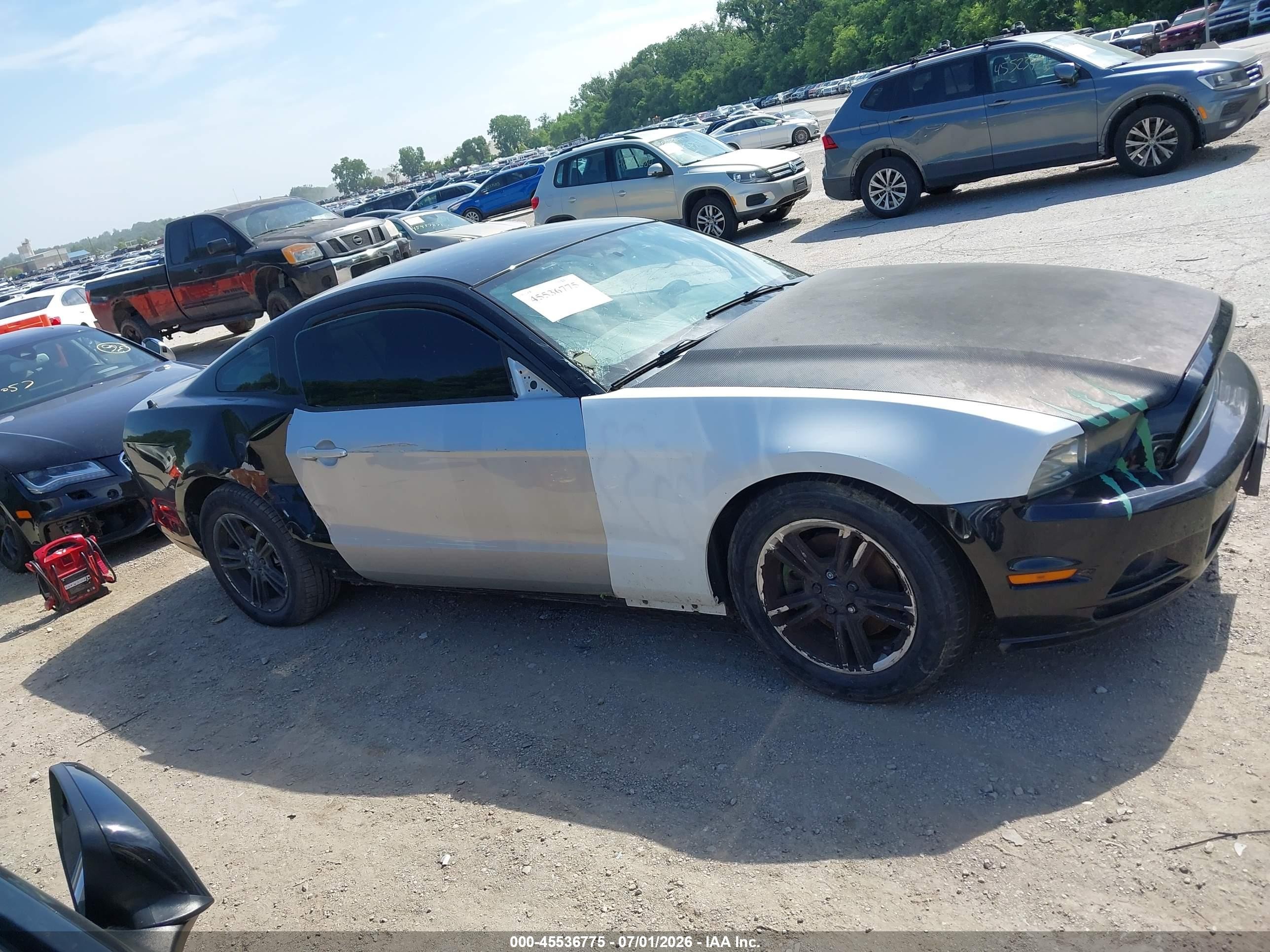2014 Ford Mustang V6/v6 Premium Black vin: 1ZVBP8AM5E5204353
