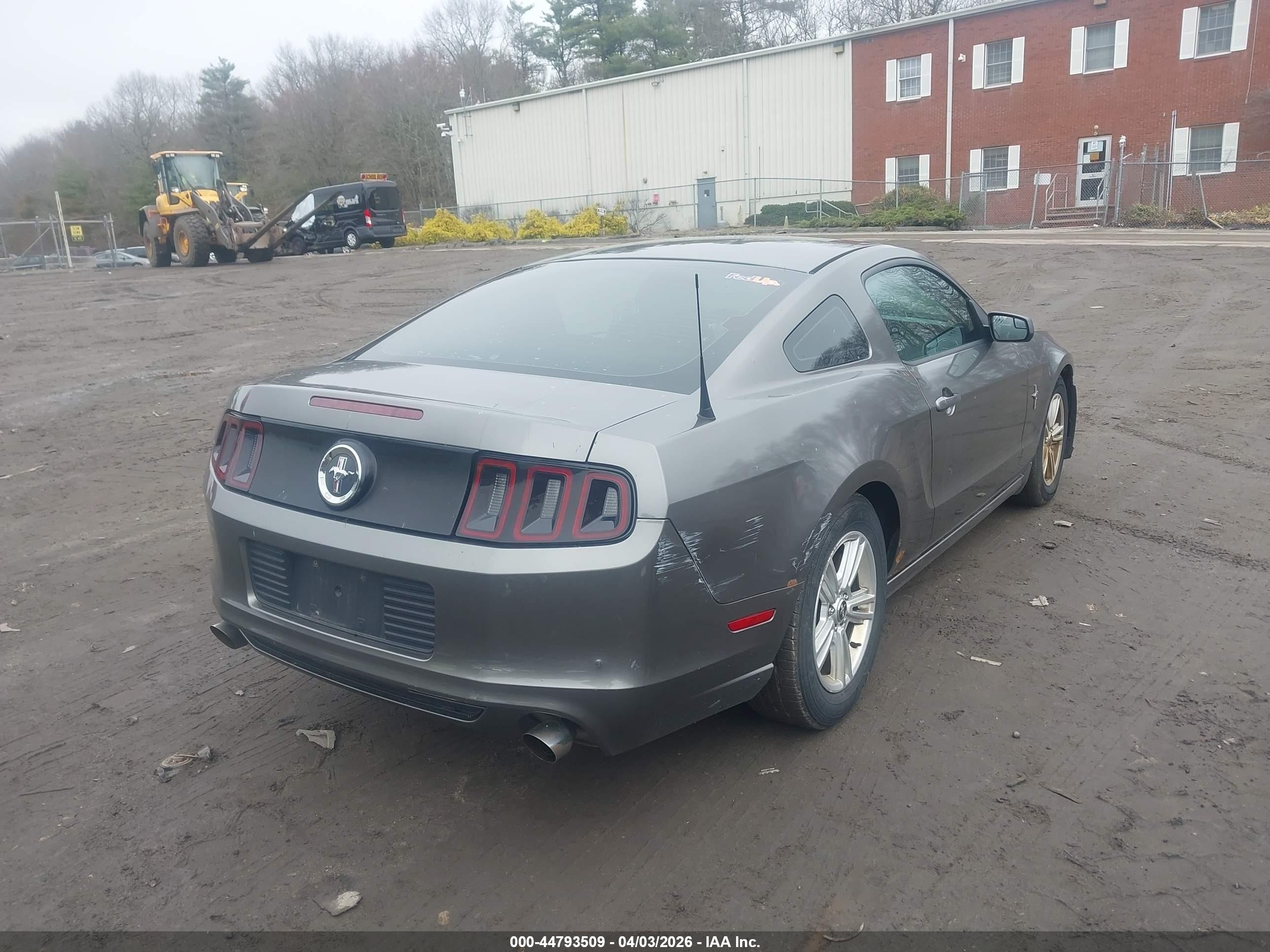 2014 Ford Mustang V6 Gray vin: 1ZVBP8AM5E5276170