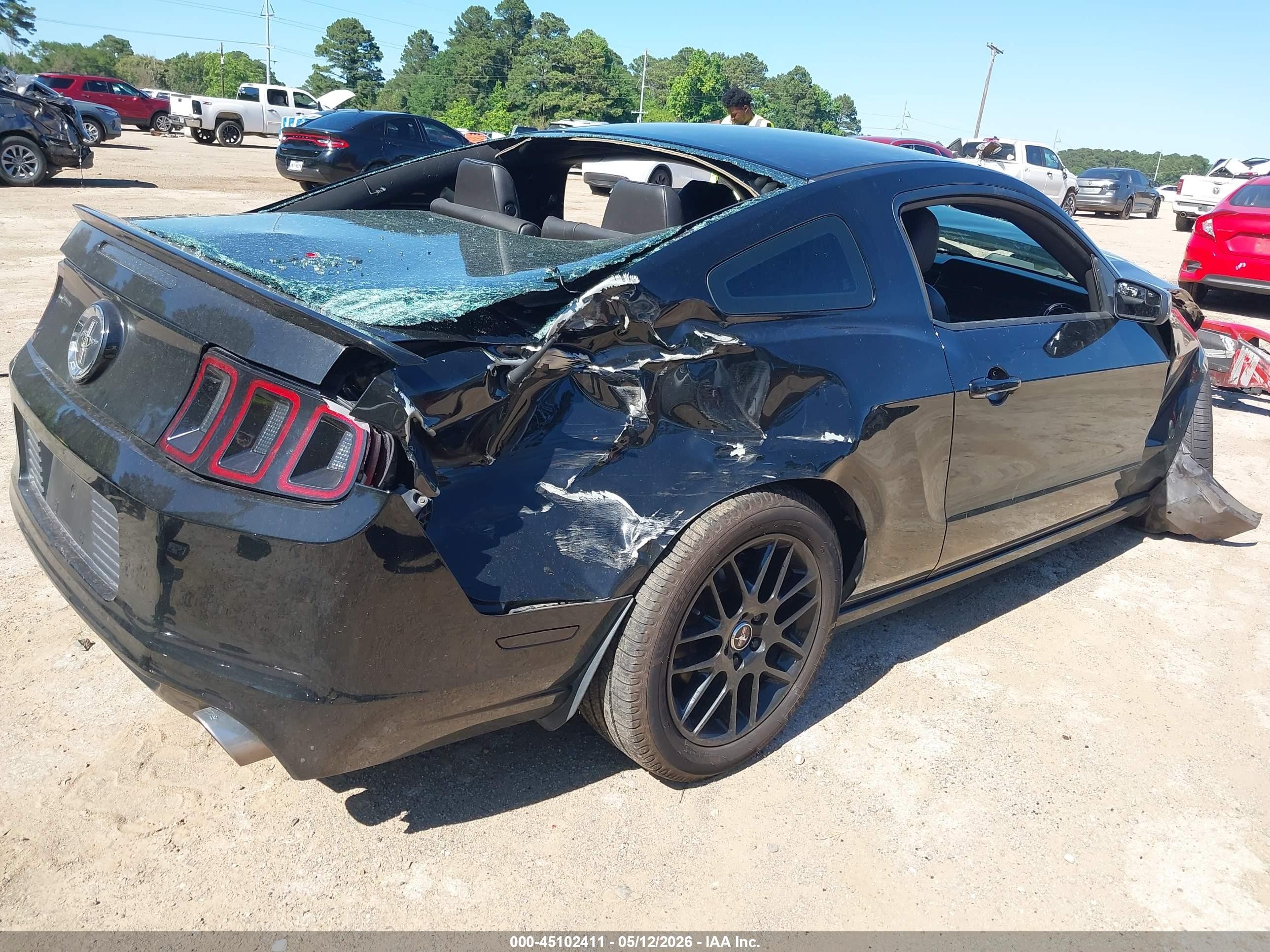 2014 Ford Mustang V6 Premium Black vin: 1ZVBP8AM5E5315968