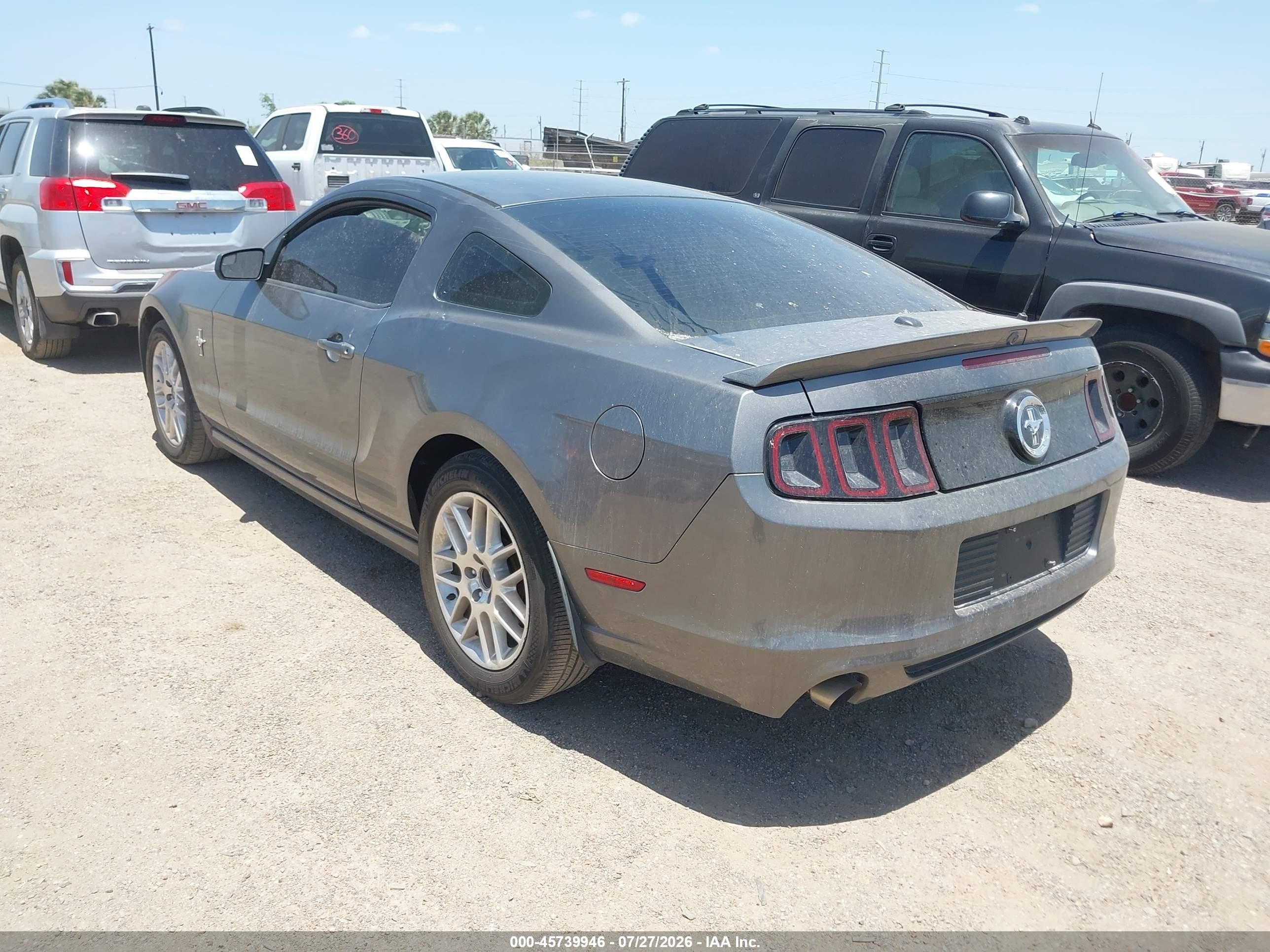 2014 Ford Mustang V6 Premium Gray vin: 1ZVBP8AM5E5319101