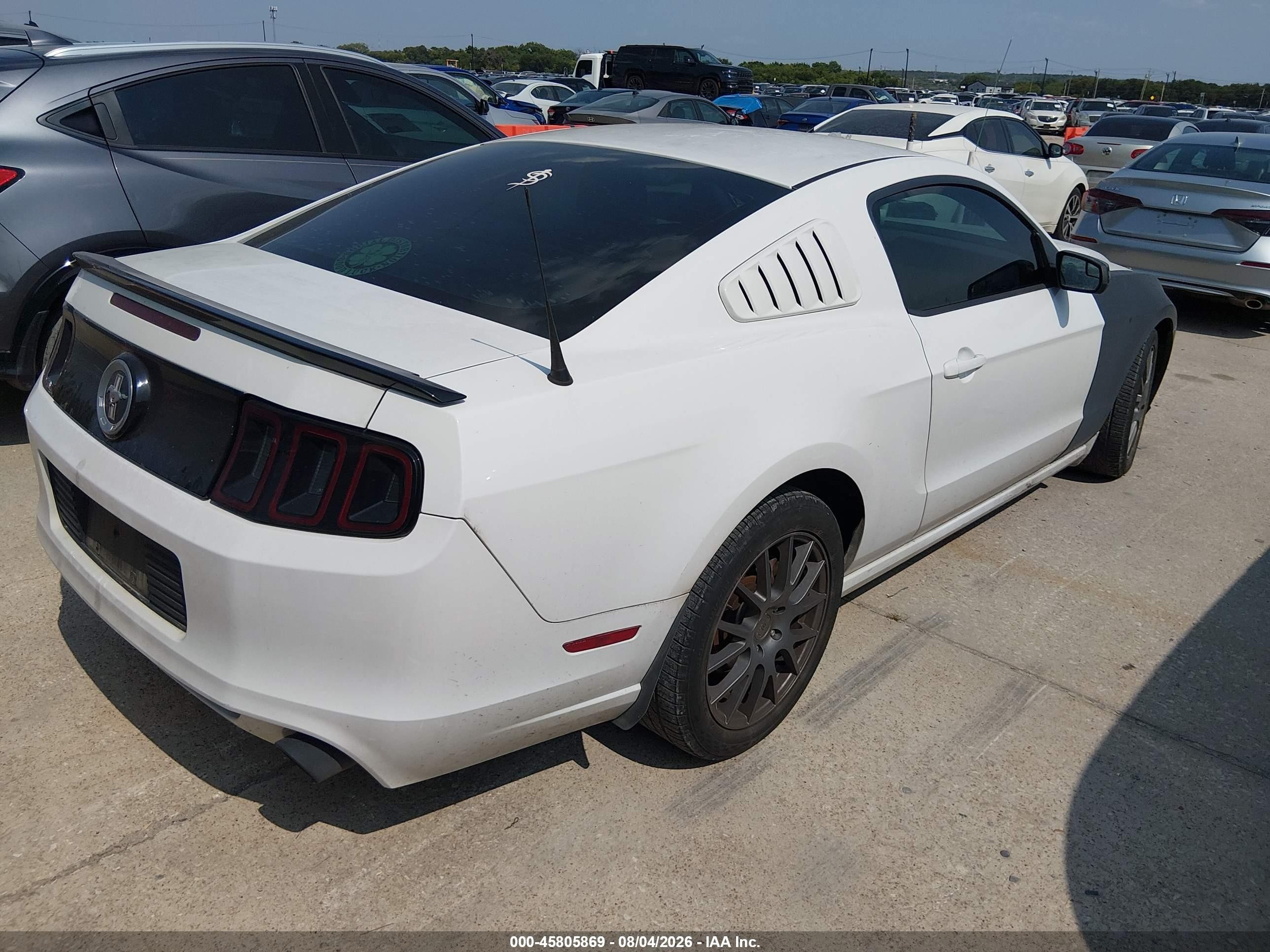 2014 Ford Mustang V6 White vin: 1ZVBP8AM5E5331877