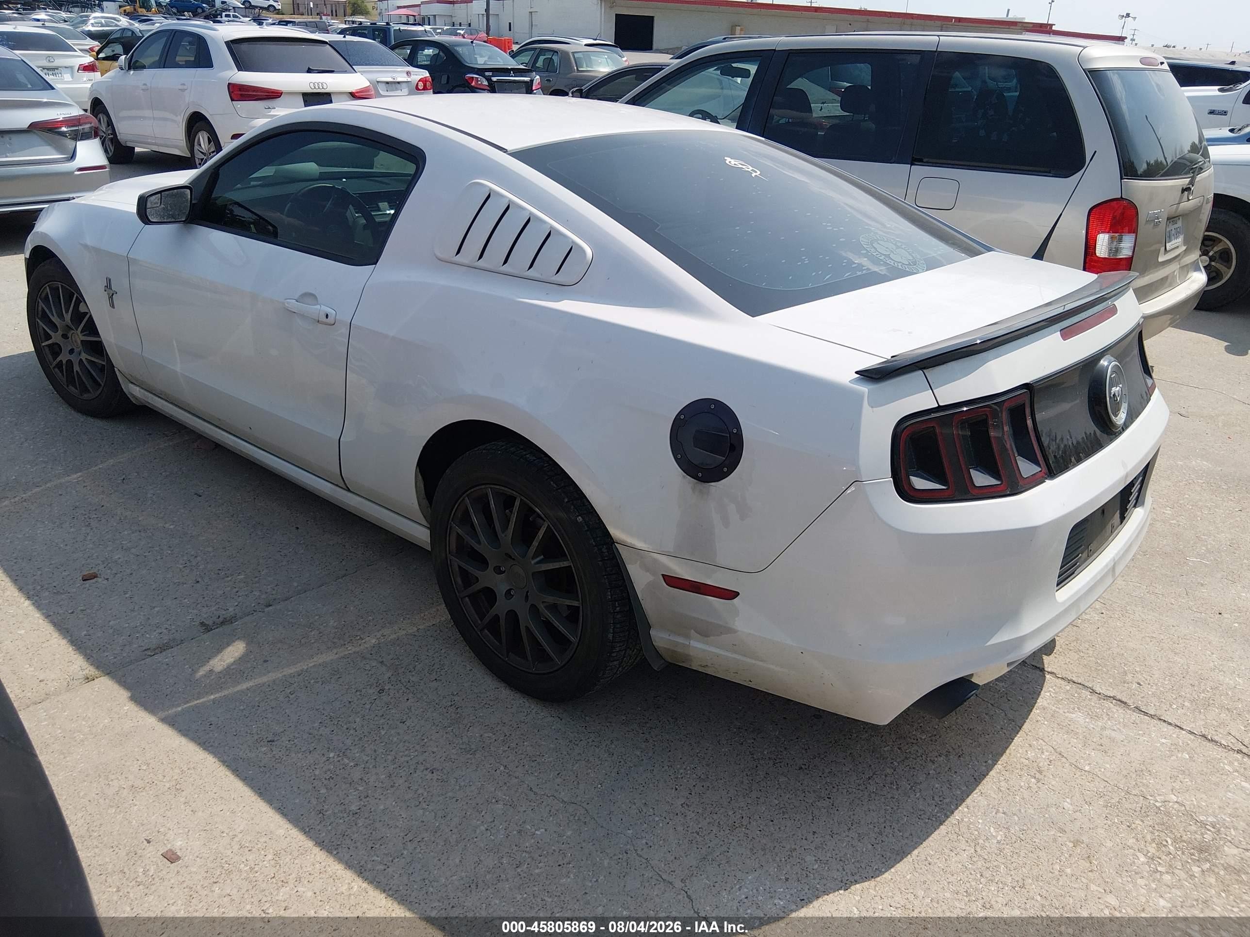 2014 Ford Mustang V6 White vin: 1ZVBP8AM5E5331877