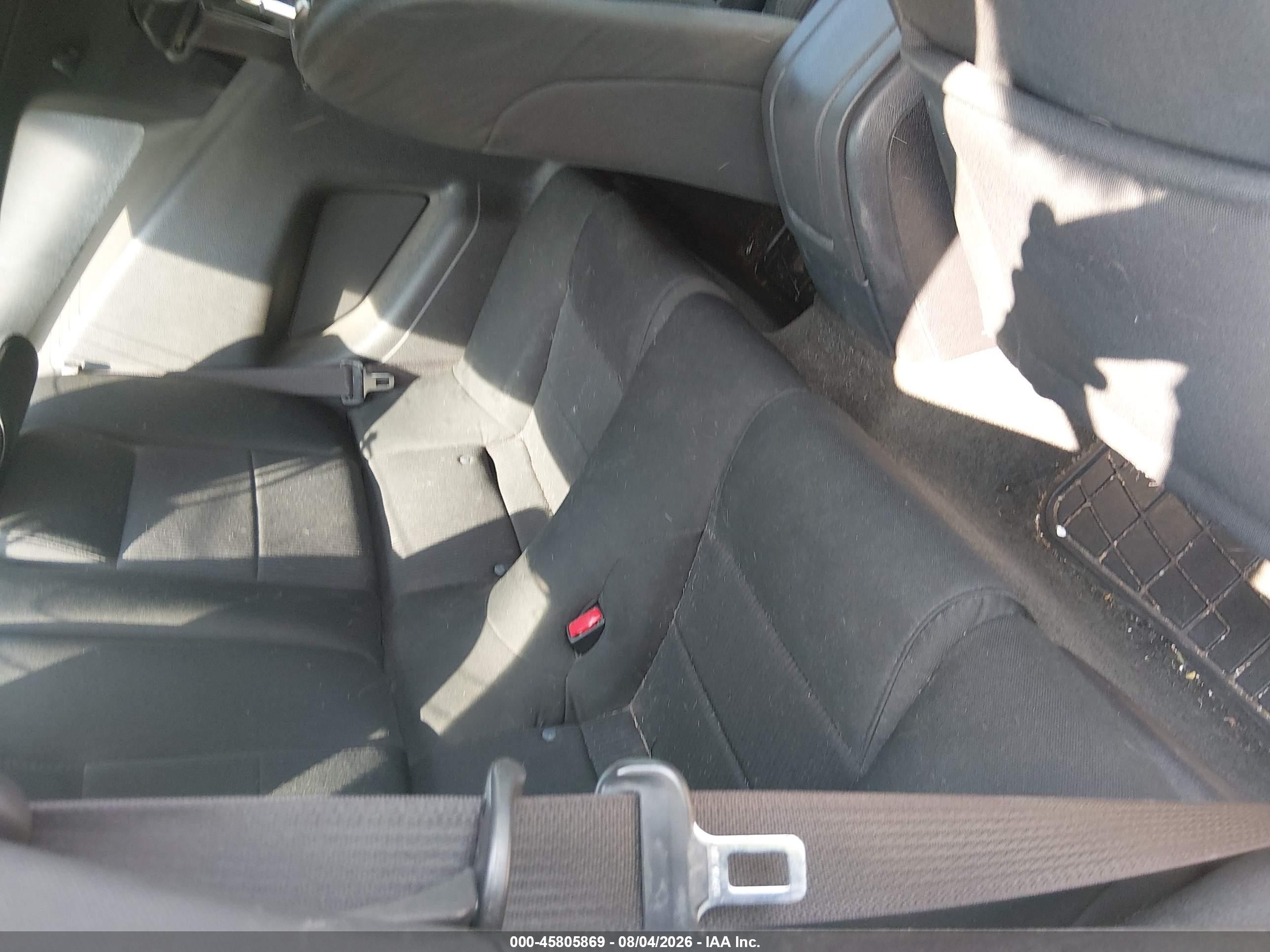 2014 Ford Mustang V6 White vin: 1ZVBP8AM5E5331877
