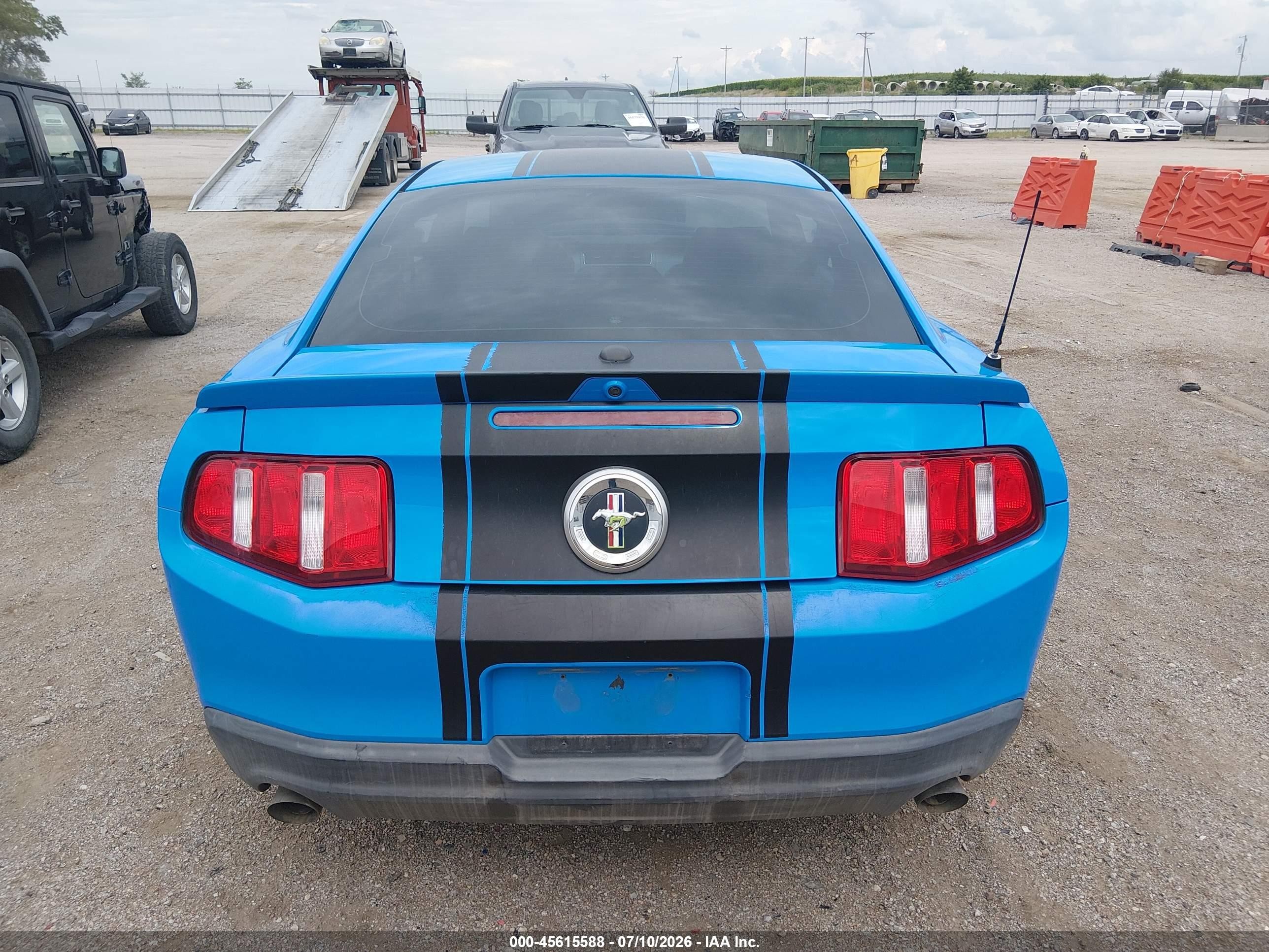 2011 Ford Mustang V6 Premium Blue vin: 1ZVBP8AM6B5101387
