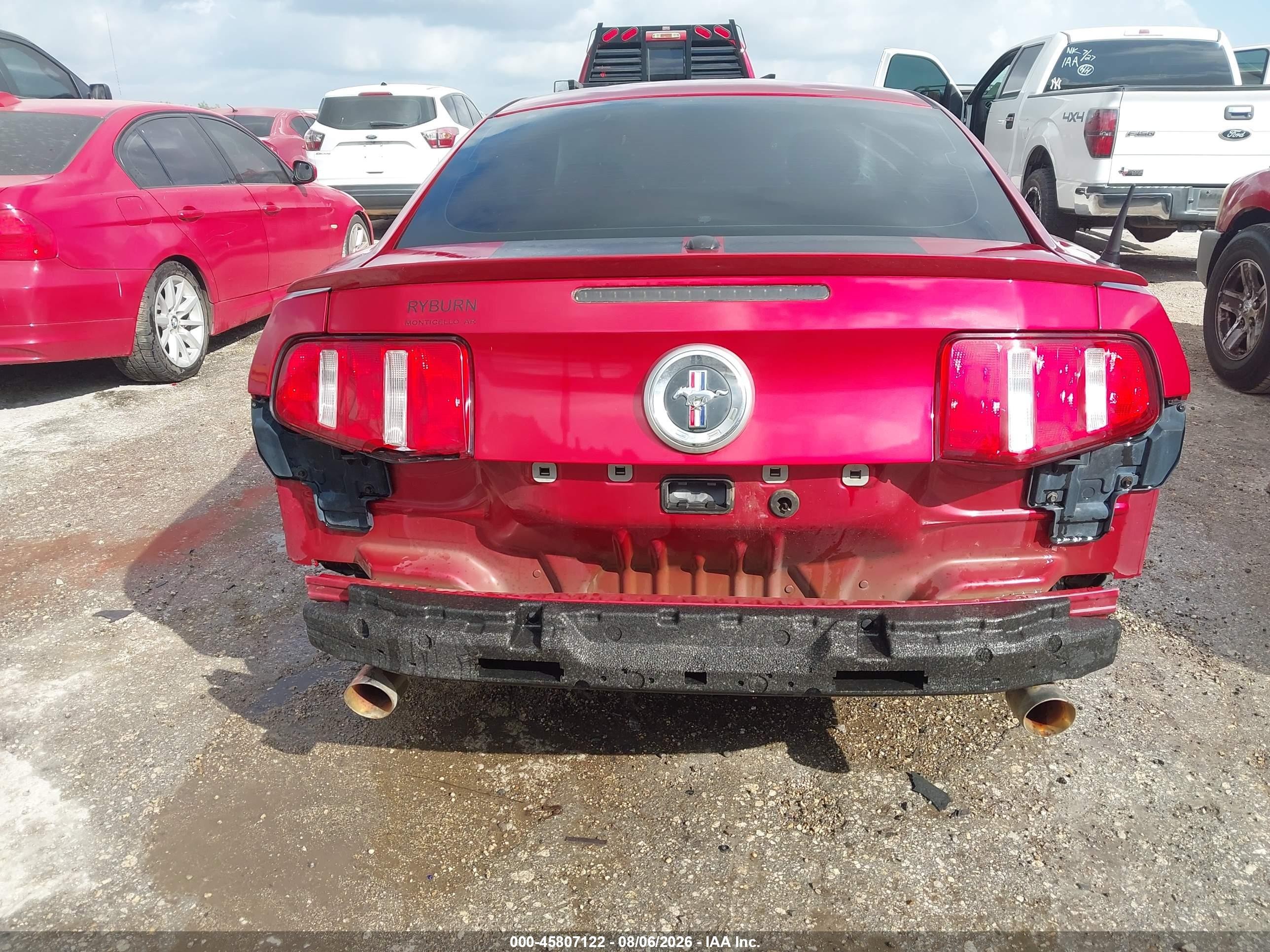 2011 Ford Mustang V6 Premium Red vin: 1ZVBP8AM6B5111420