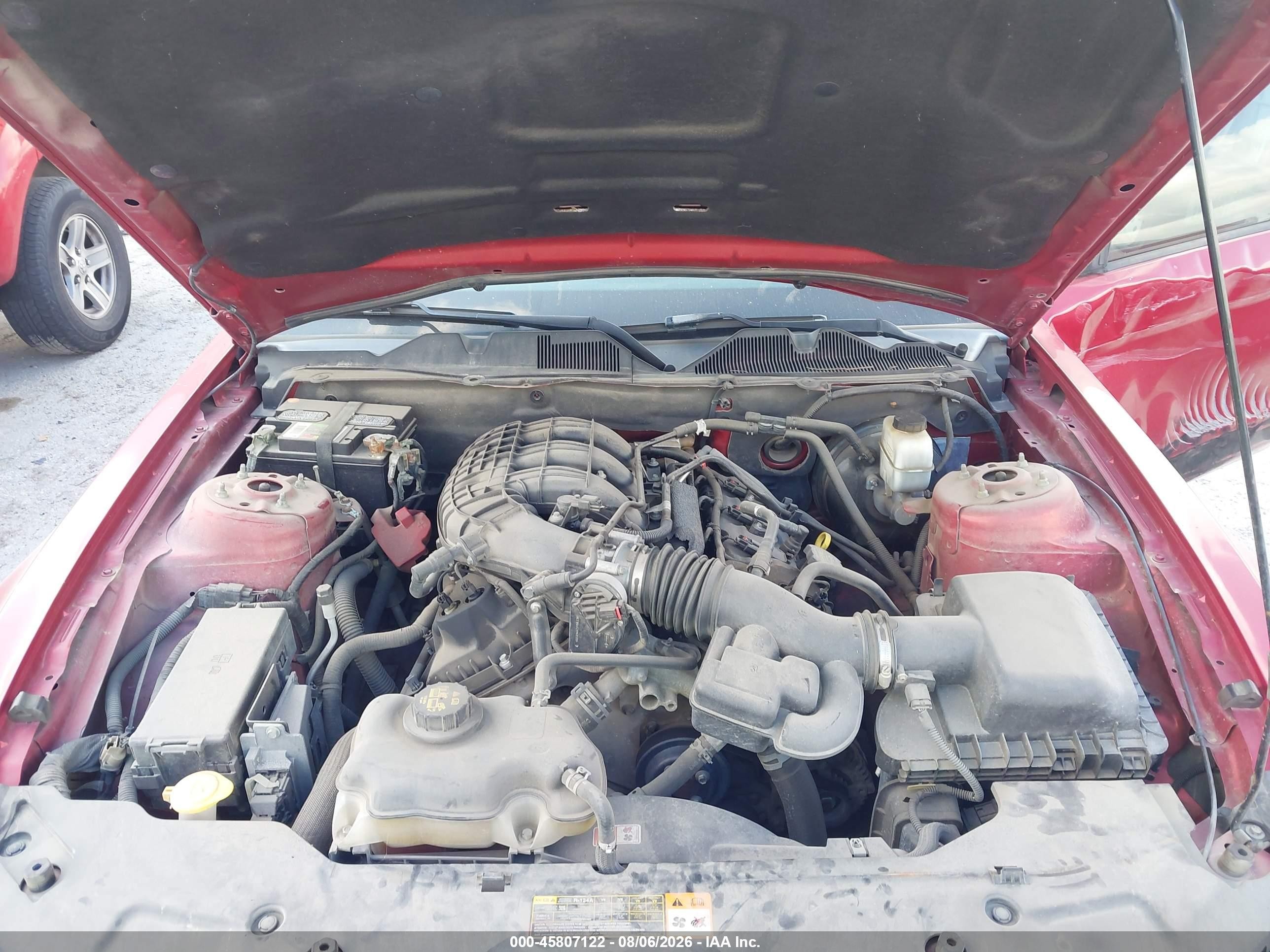 2011 Ford Mustang V6 Premium Red vin: 1ZVBP8AM6B5111420
