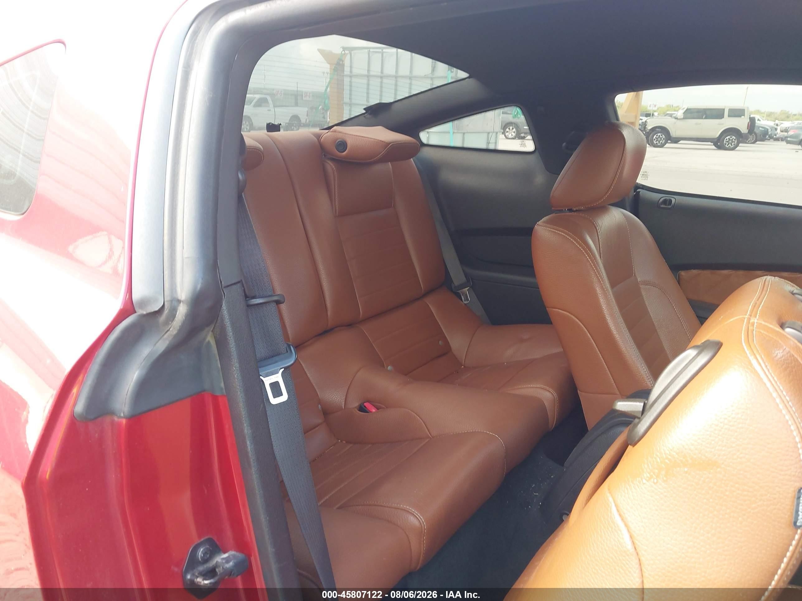 2011 Ford Mustang V6 Premium Red vin: 1ZVBP8AM6B5111420