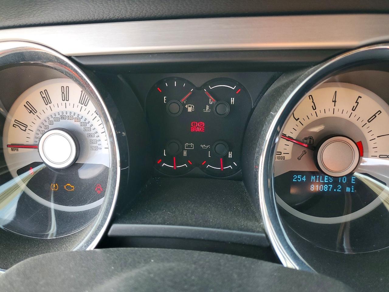 2011 Ford Mustang Base Black vin: 1ZVBP8AM6B5146653