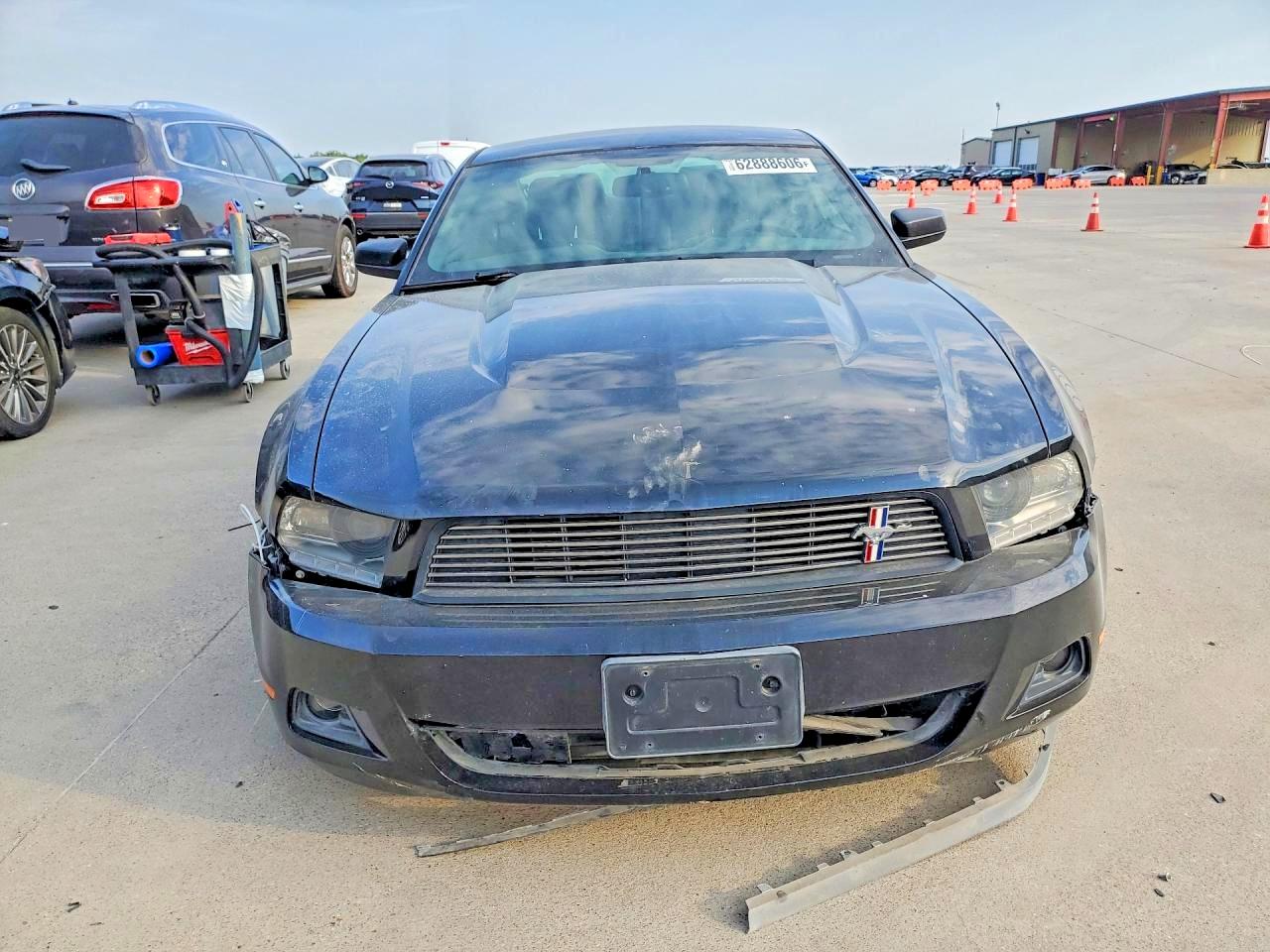 2011 Ford Mustang Base Black vin: 1ZVBP8AM6B5146653