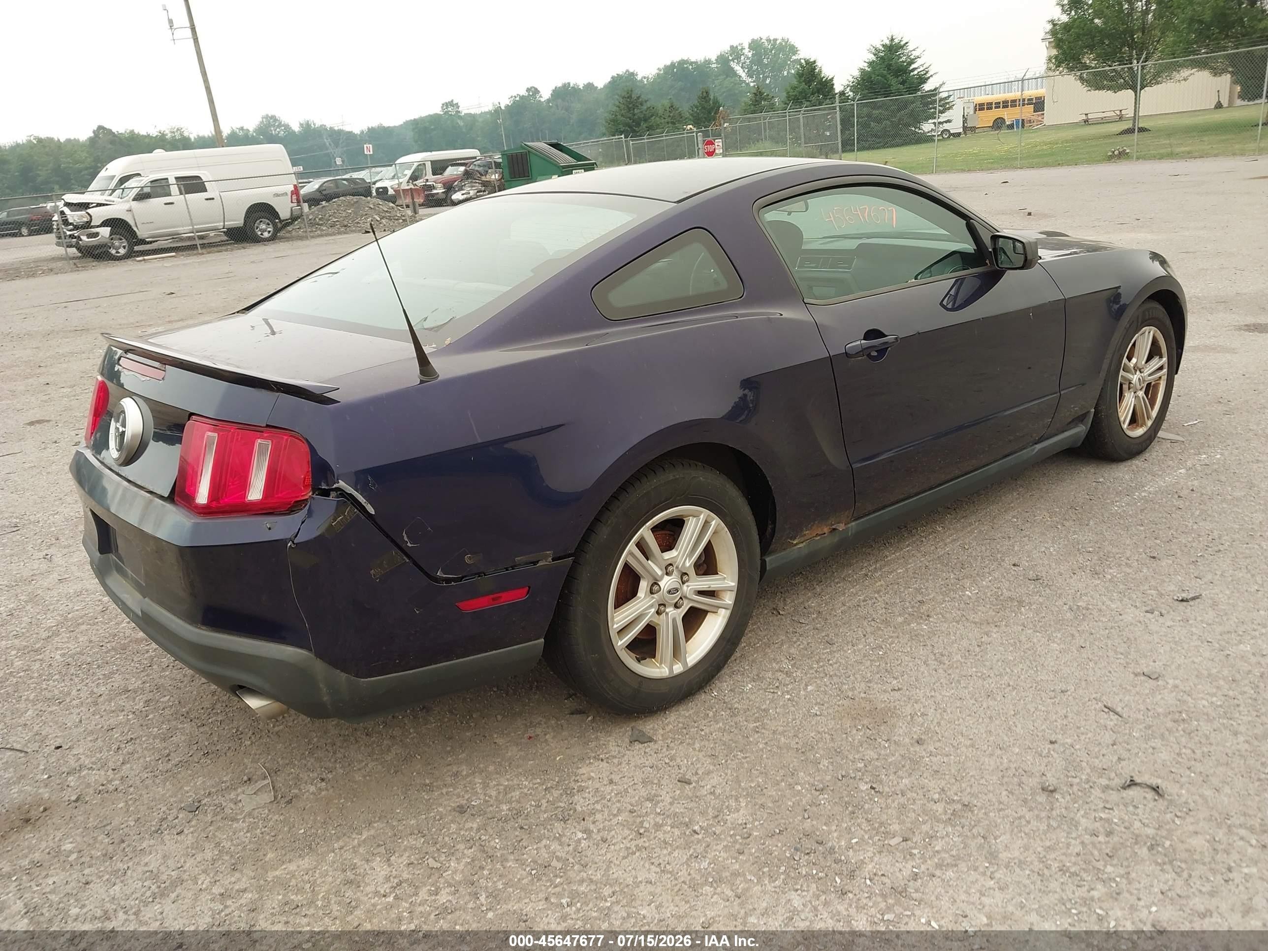 2011 Ford Mustang V6 Blue vin: 1ZVBP8AM6B5157216