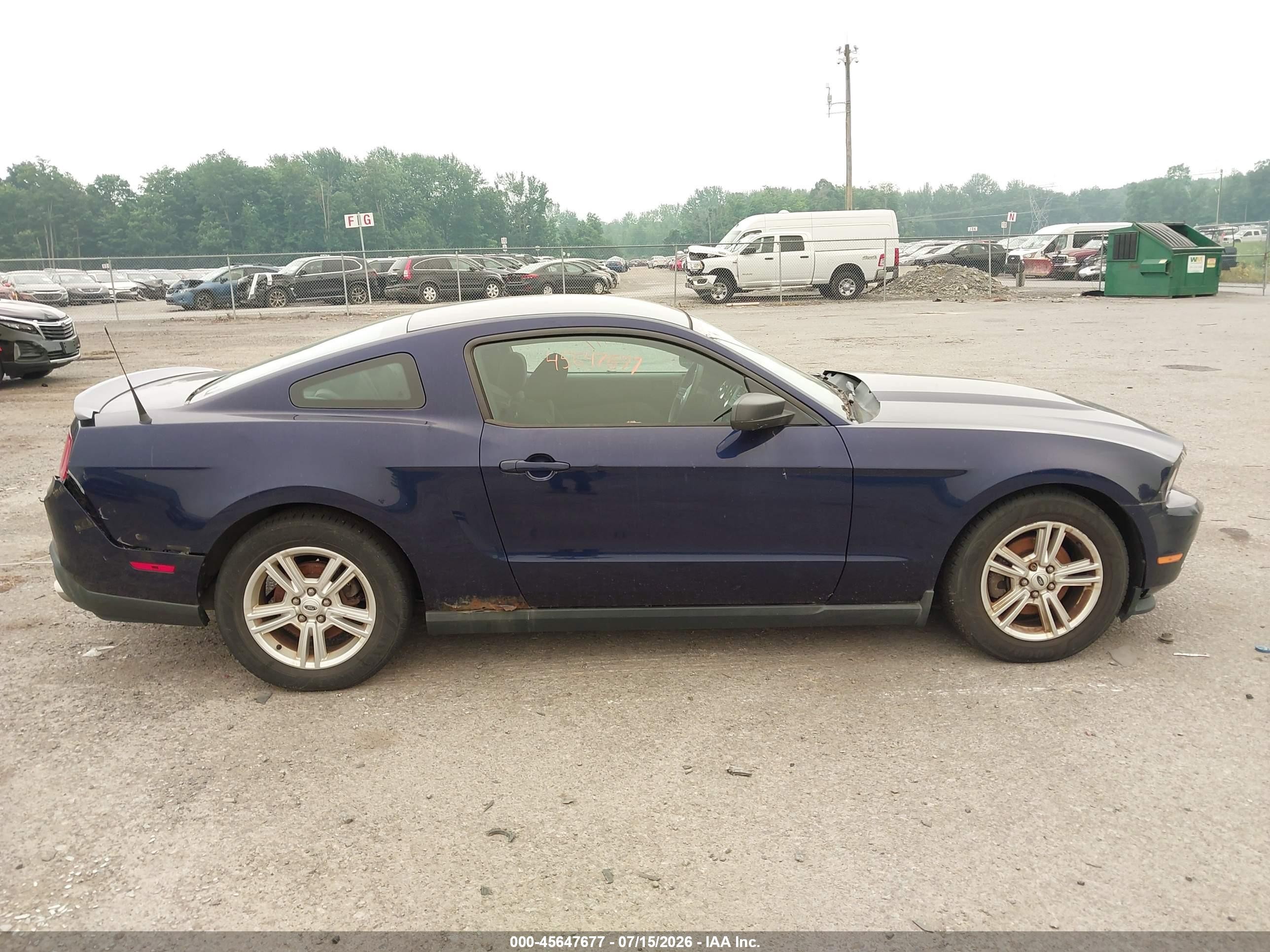 2011 Ford Mustang V6 Blue vin: 1ZVBP8AM6B5157216