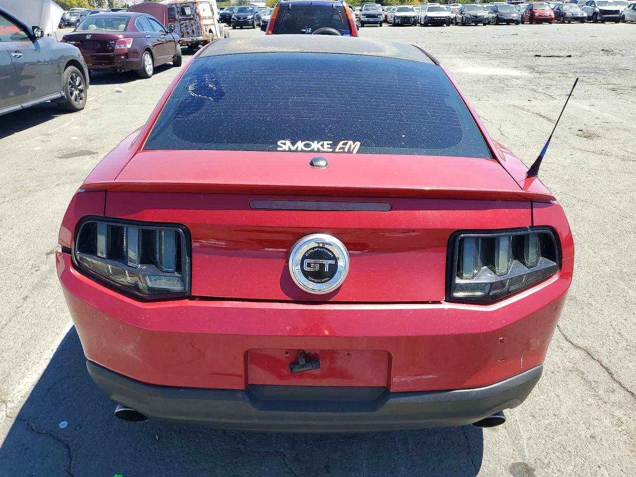 2011 Ford Mustang Red vin: 1ZVBP8AM6B5157734