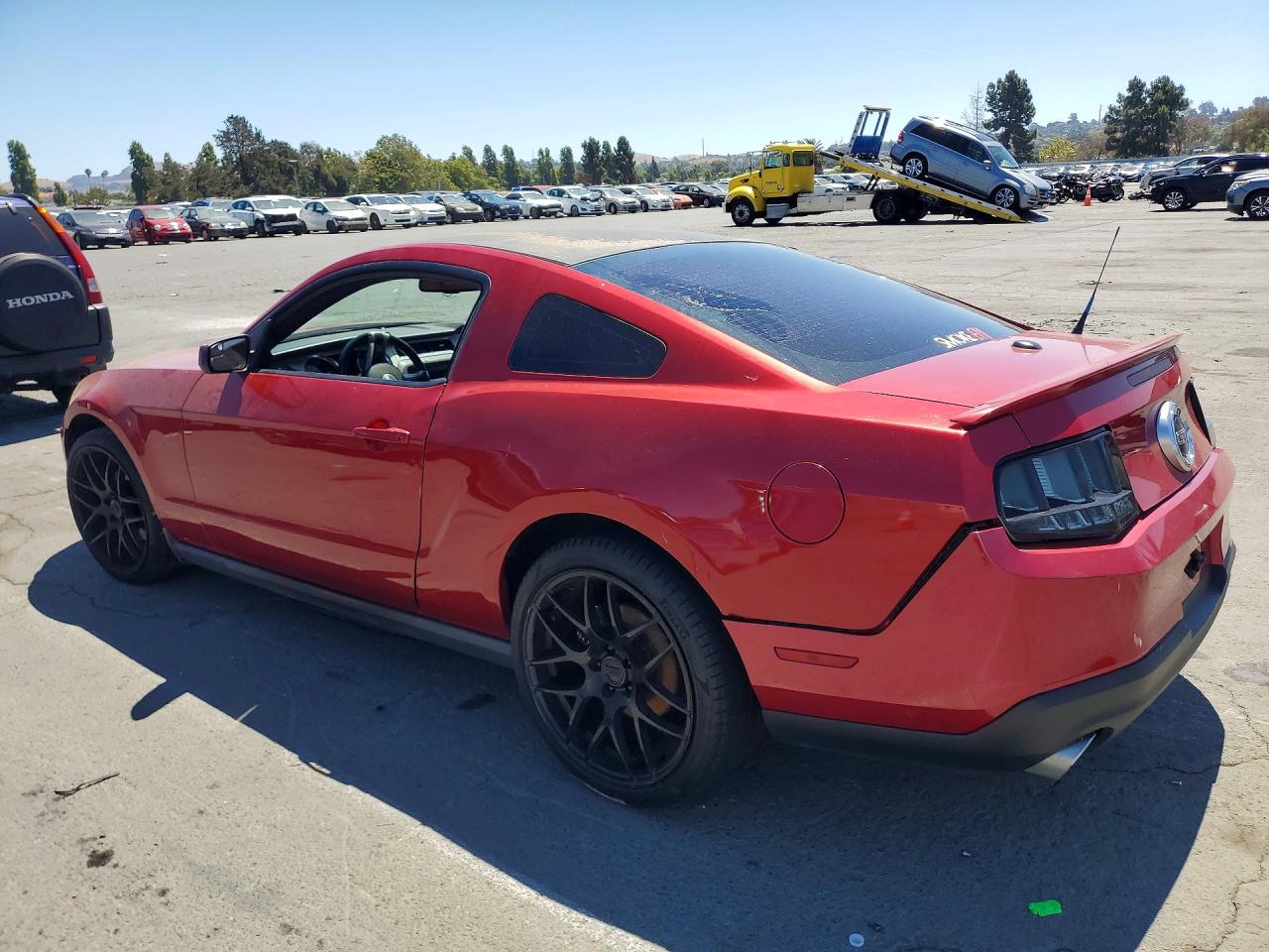 2011 Ford Mustang Red vin: 1ZVBP8AM6B5157734