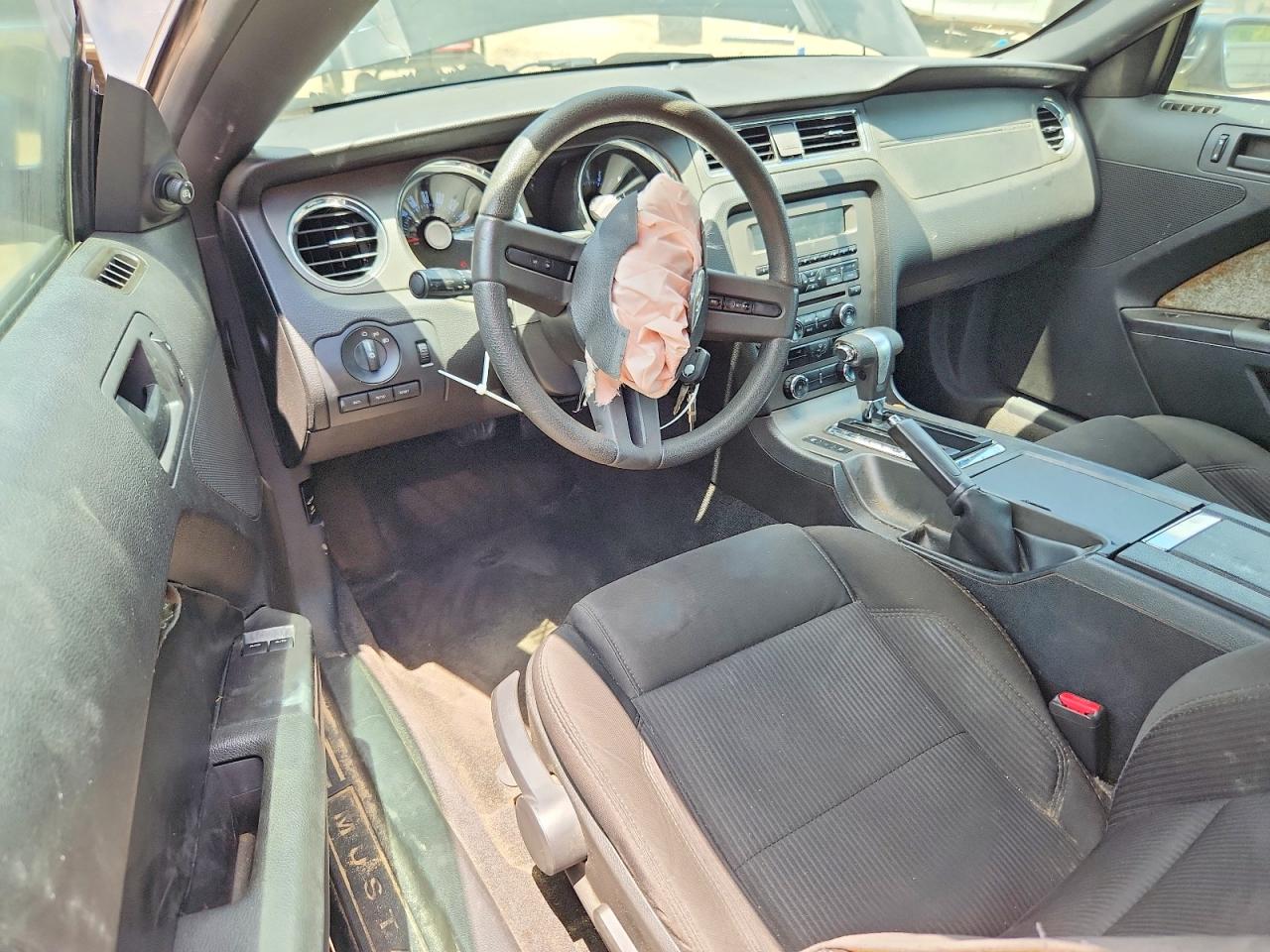 2011 Ford Mustang Черный vin: 1ZVBP8AM6B5162805