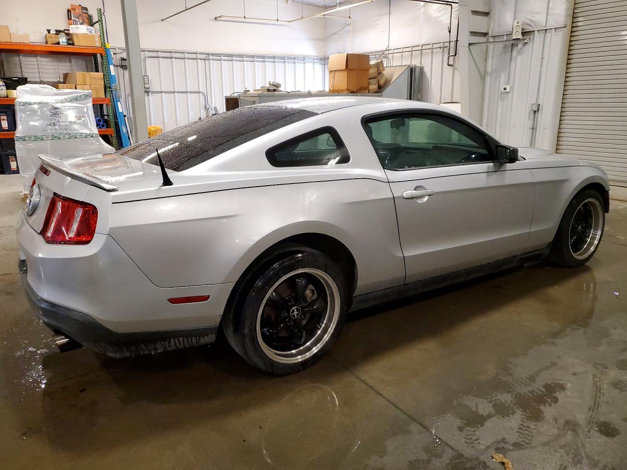 2011 Ford Mustang Silver vin: 1ZVBP8AM6B5169463