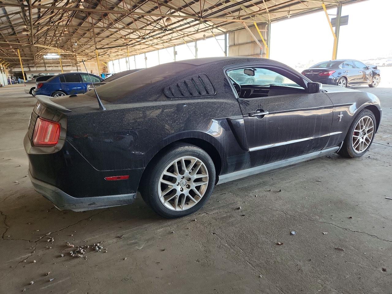 2012 Ford Mustang Black vin: 1ZVBP8AM6C5214936
