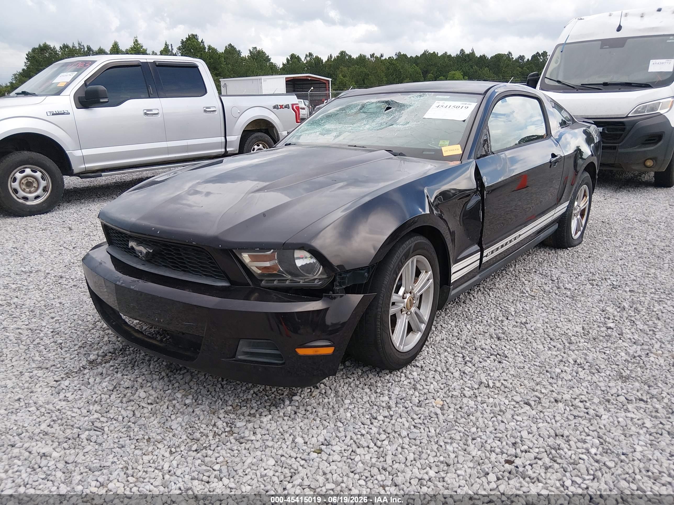 2012 Ford Mustang V6/v6 Premium Black vin: 1ZVBP8AM6C5223250