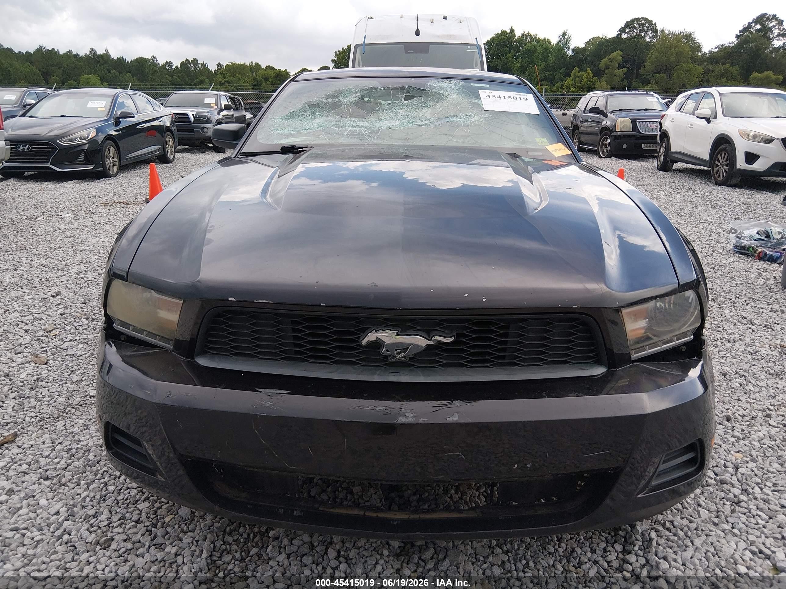 2012 Ford Mustang V6/v6 Premium Black vin: 1ZVBP8AM6C5223250