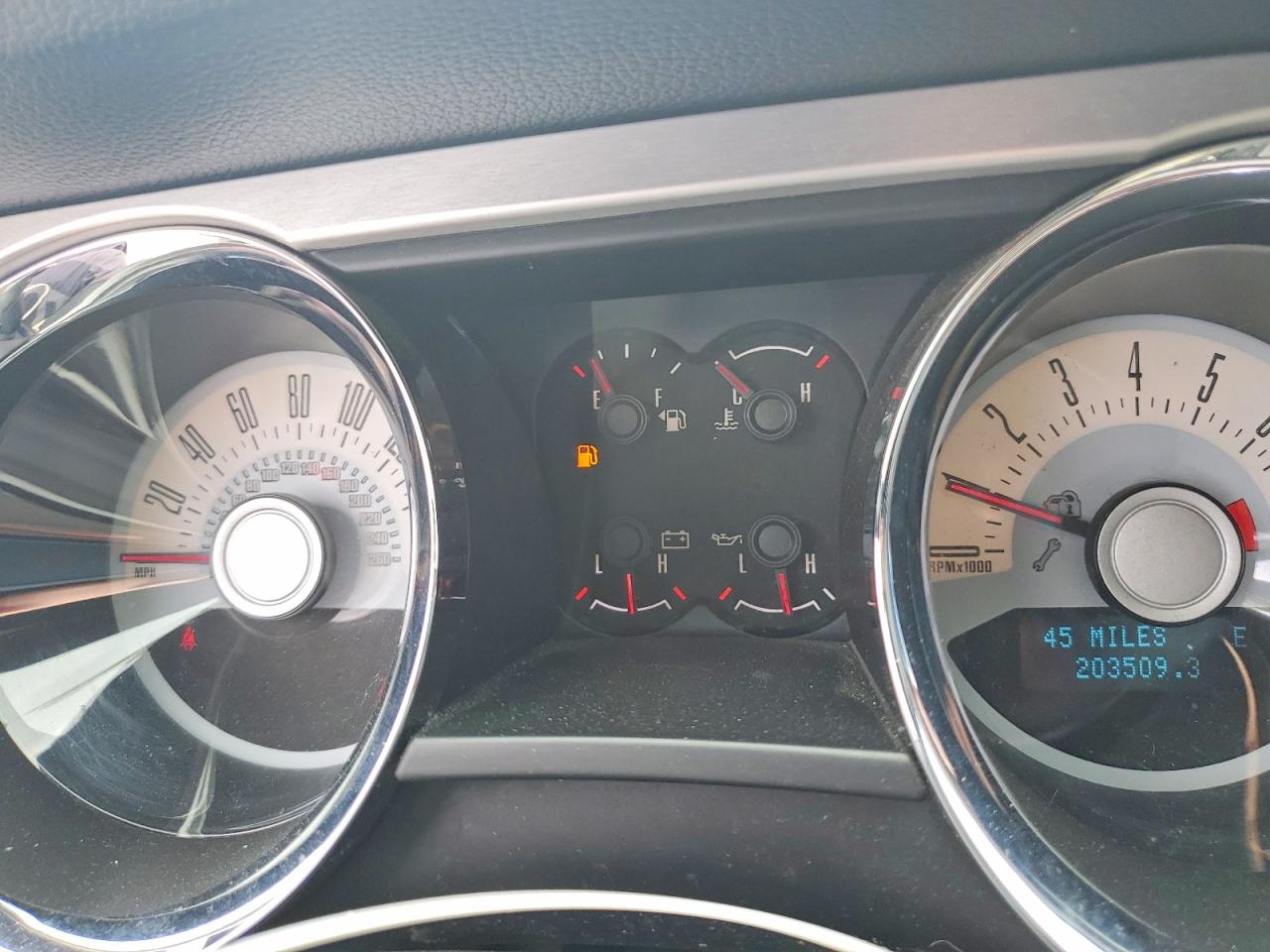 2012 Ford Mustang Red vin: 1ZVBP8AM6C5230859