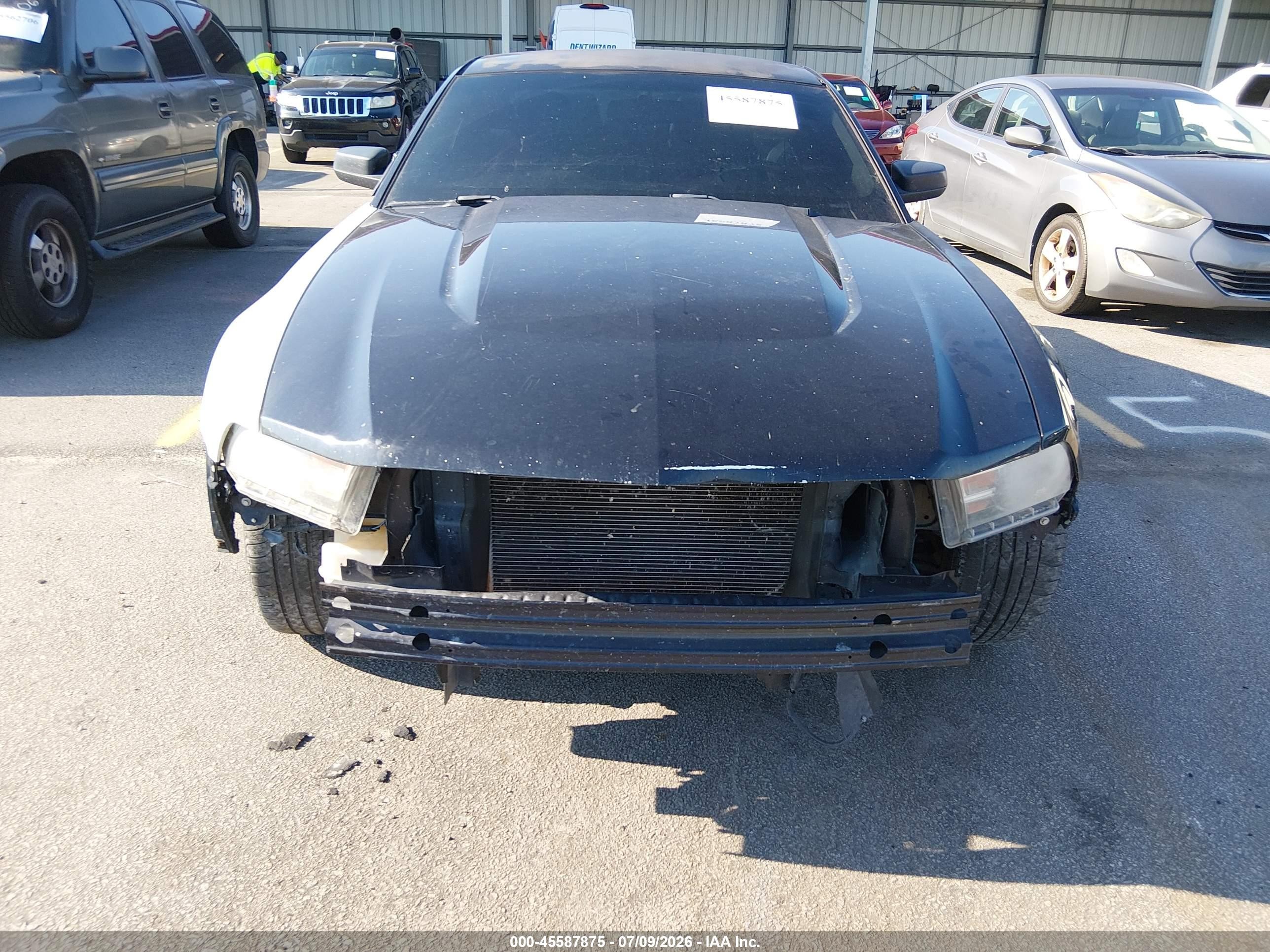 2012 Ford Mustang V6 Premium Black vin: 1ZVBP8AM6C5230943