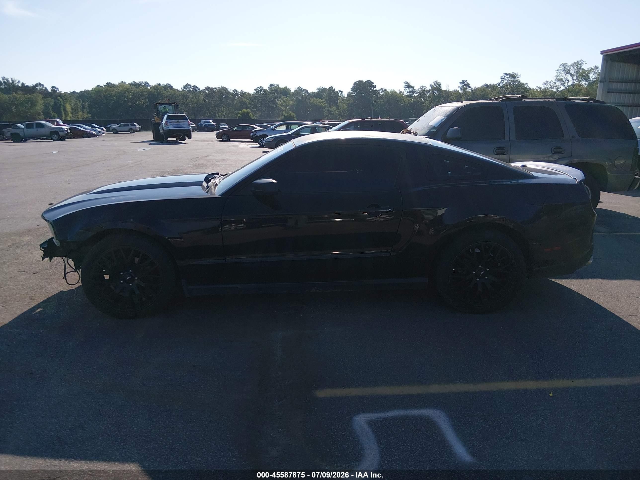 2012 Ford Mustang V6 Premium Black vin: 1ZVBP8AM6C5230943