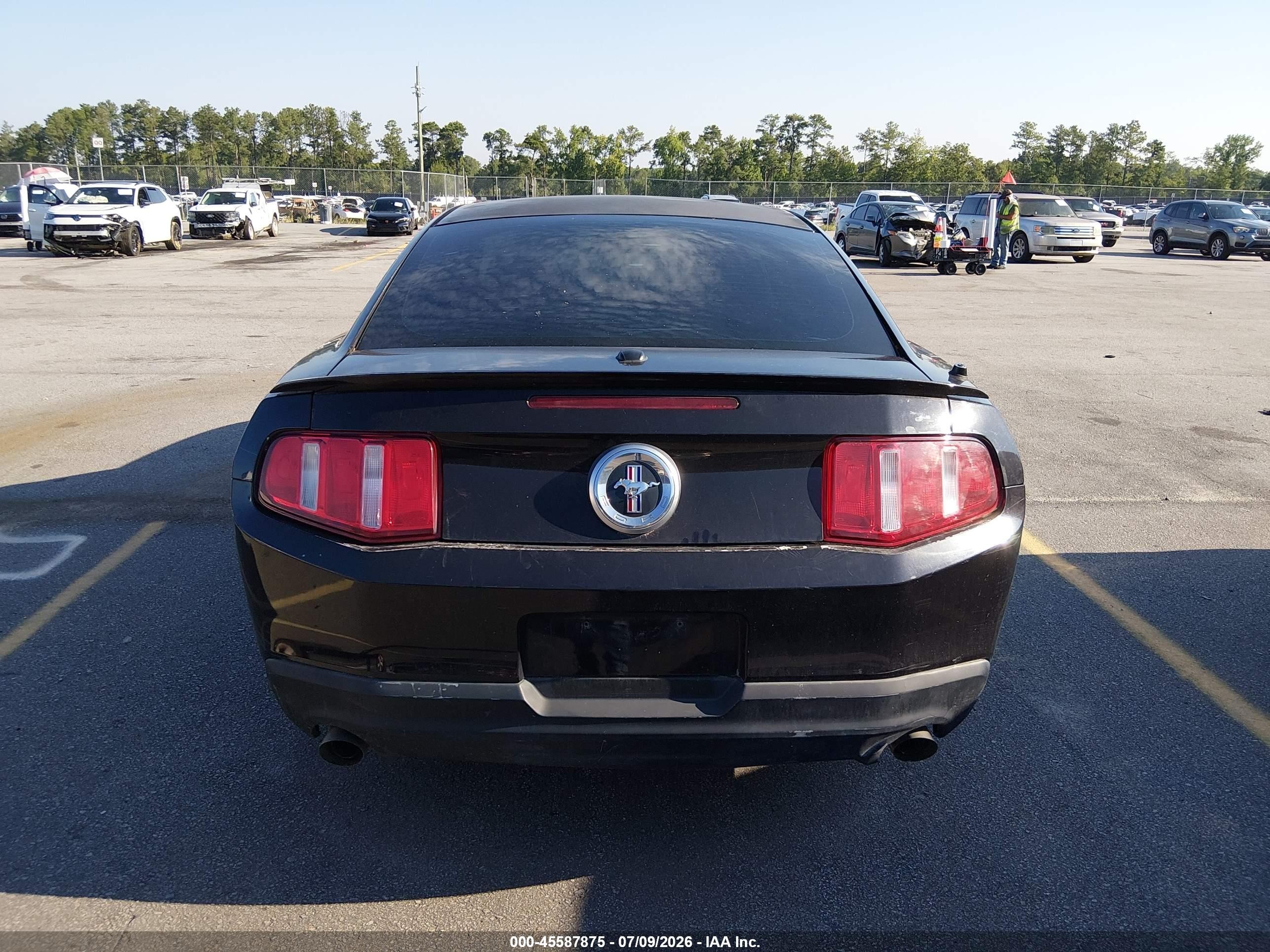 2012 Ford Mustang V6 Premium Black vin: 1ZVBP8AM6C5230943