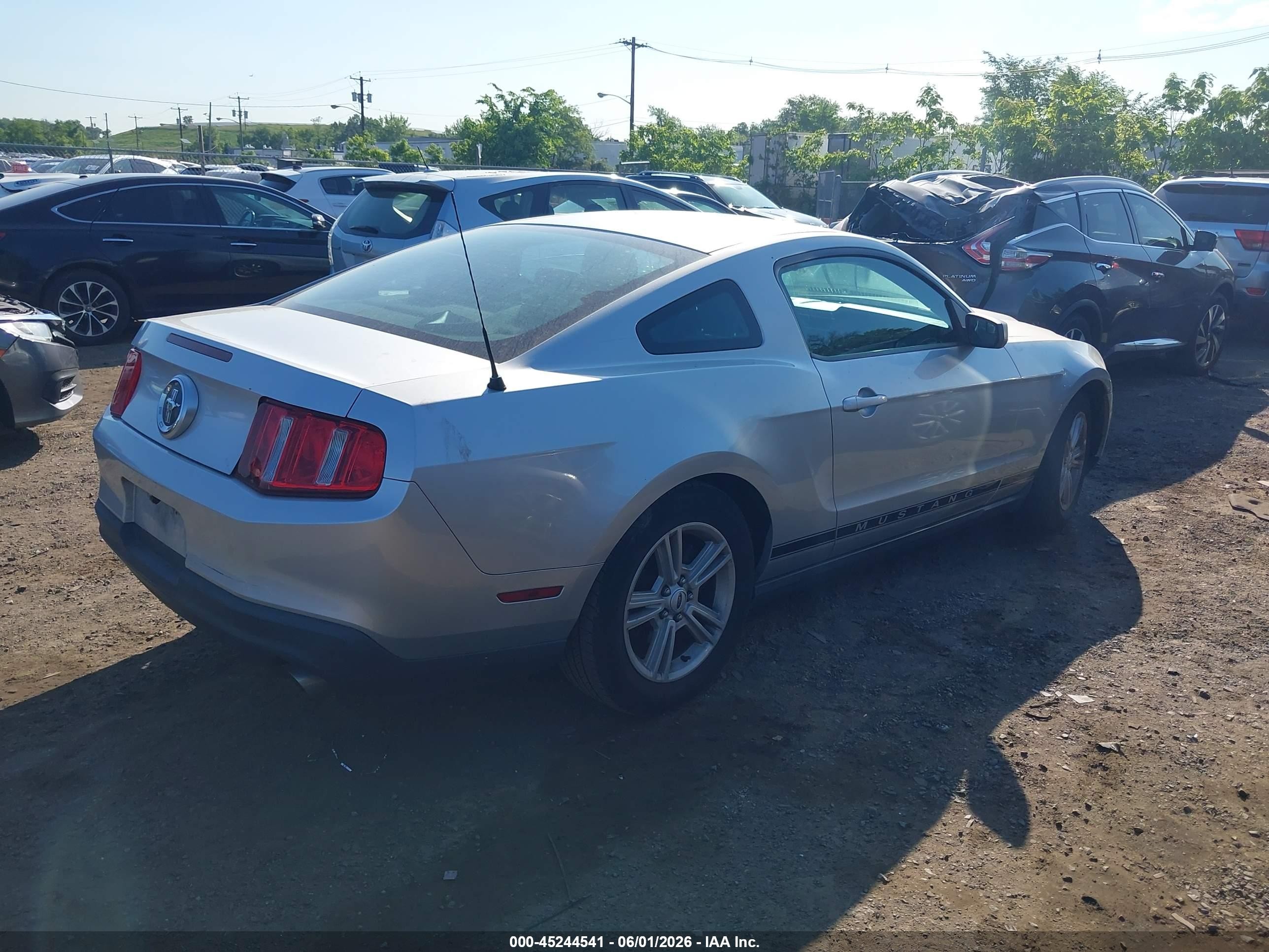 2012 Ford Mustang V6 Silver vin: 1ZVBP8AM6C5280452