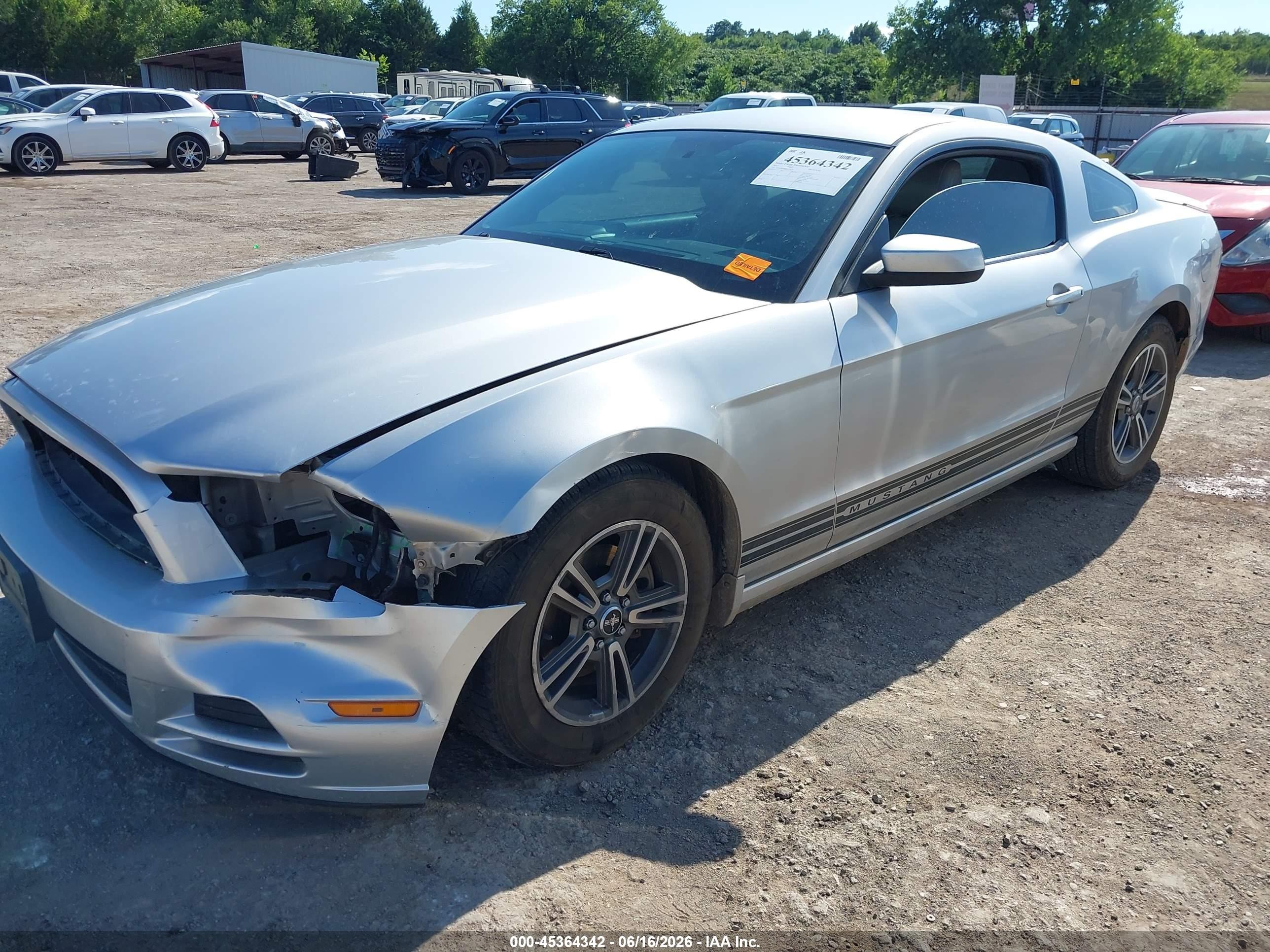 2013 Ford Mustang V6 Premium Silver vin: 1ZVBP8AM6D5239675