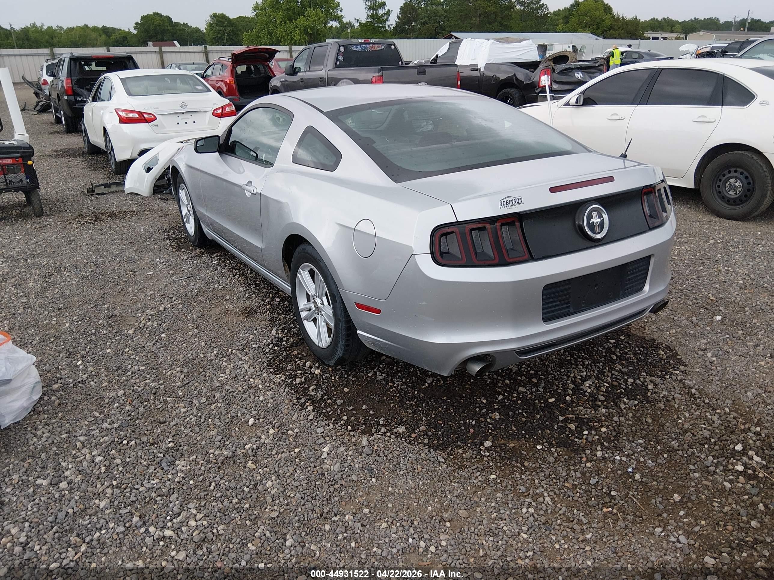 2013 Ford Mustang V6 Silver vin: 1ZVBP8AM6D5277584