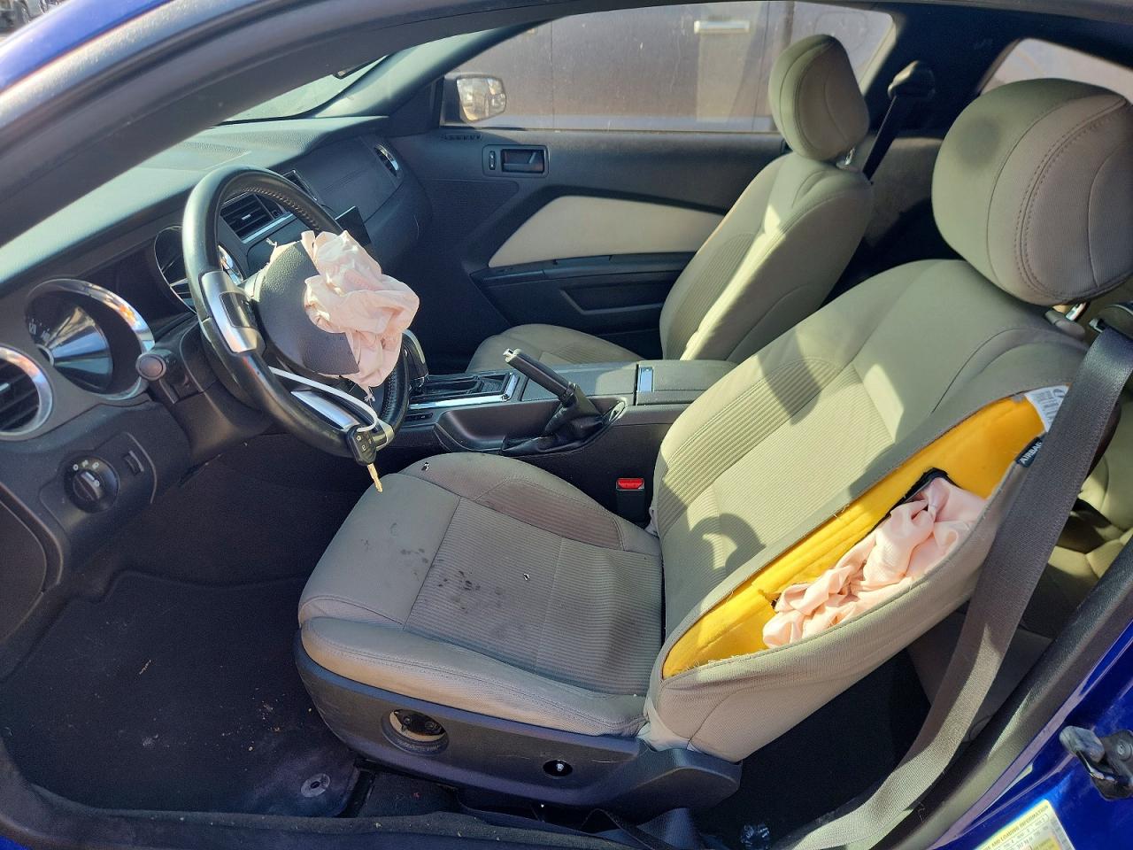 2014 Ford Mustang Фиолетовый vin: 1ZVBP8AM6E5229228