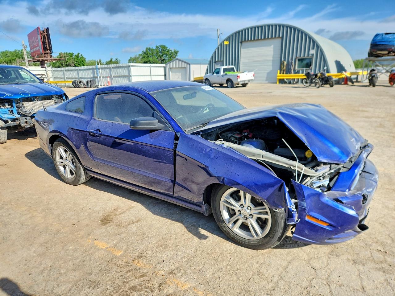 2014 Ford Mustang Фиолетовый vin: 1ZVBP8AM6E5229228