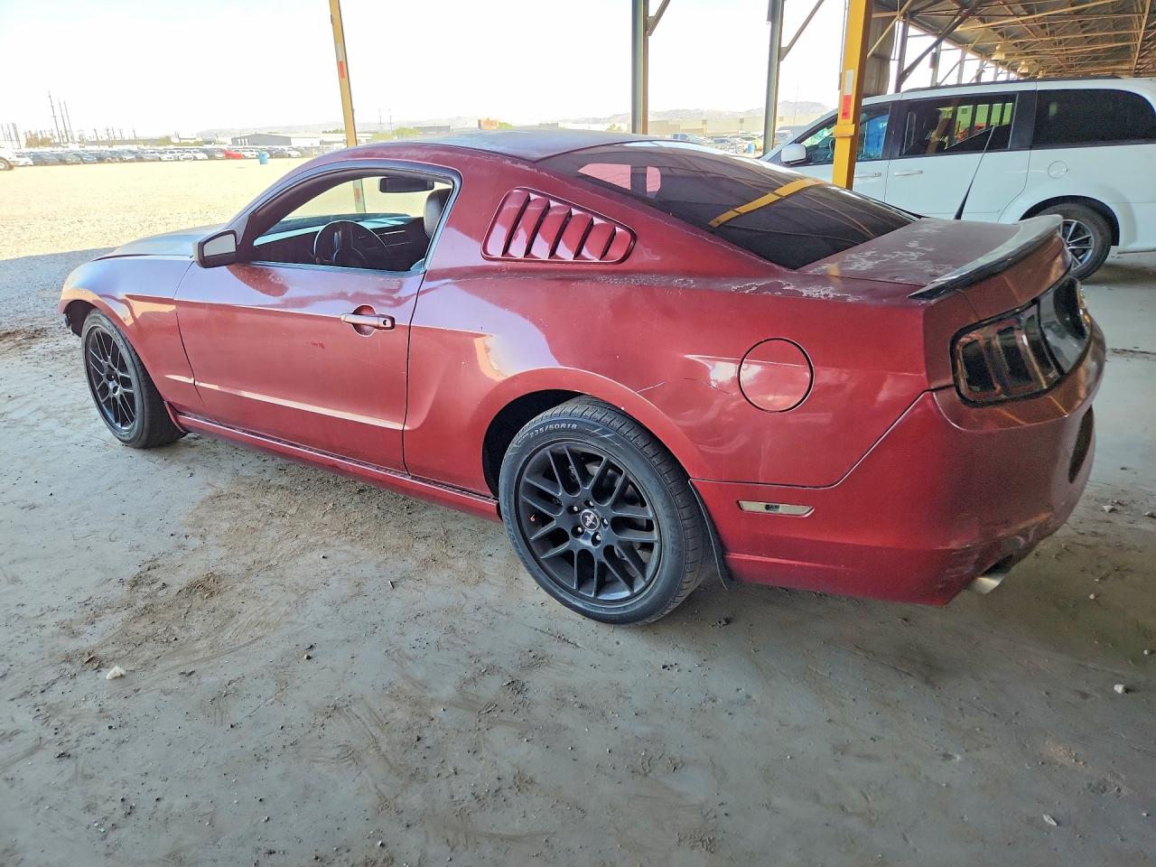 2014 Ford Mustang Red vin: 1ZVBP8AM6E5270149