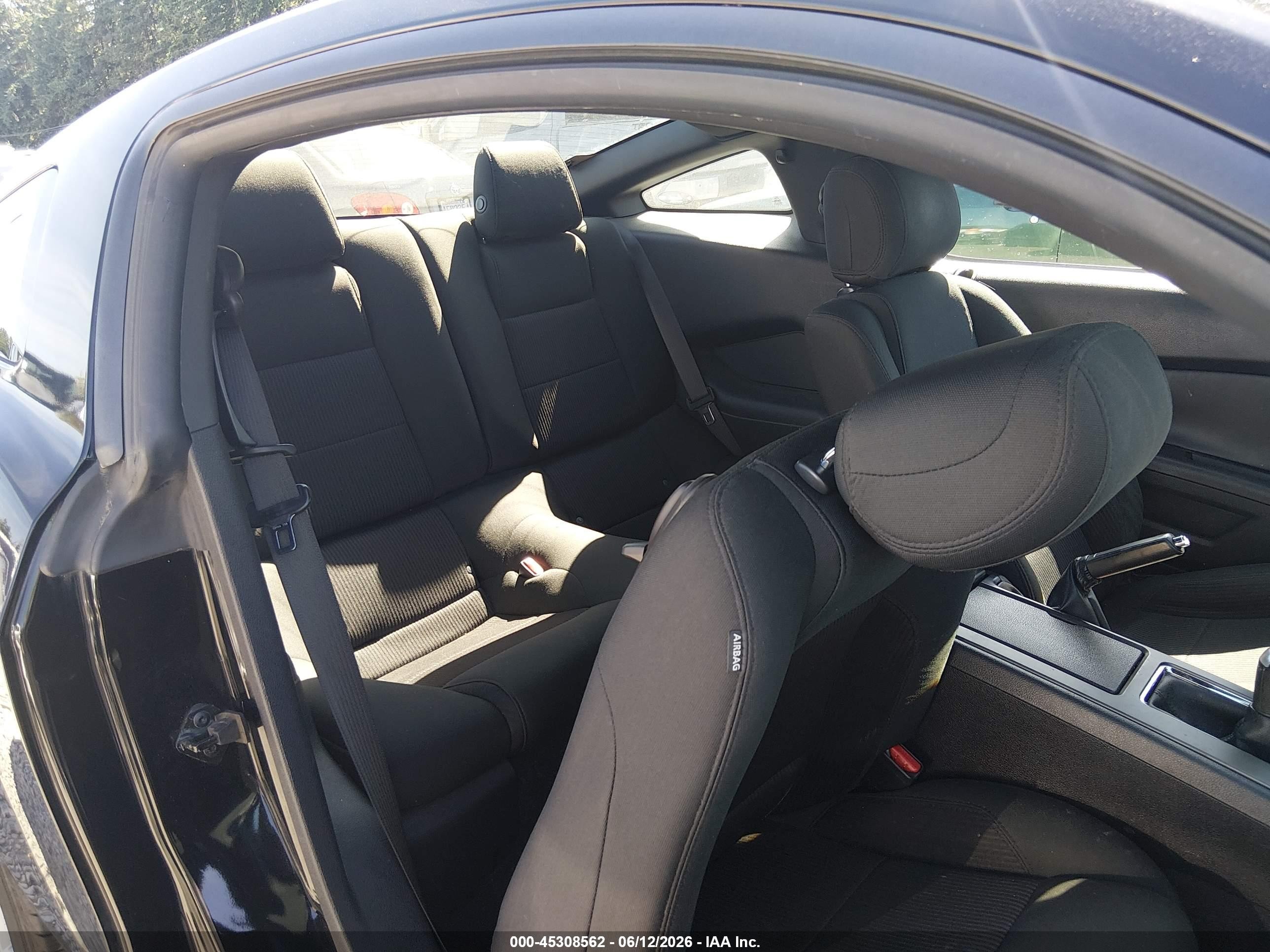 2014 Ford Mustang V6 Black vin: 1ZVBP8AM6E5270278