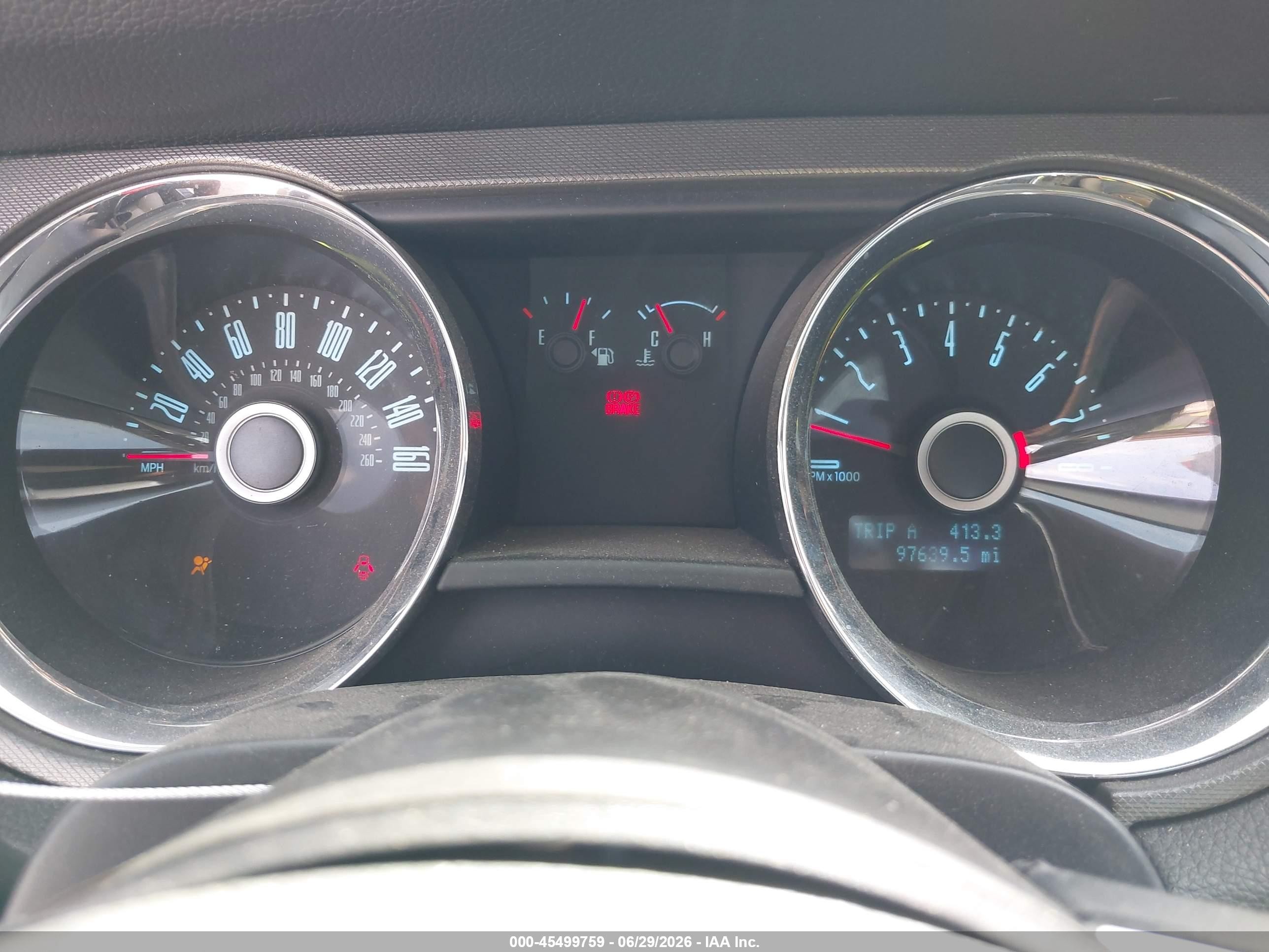 2014 Ford Mustang V6/v6 Premium White vin: 1ZVBP8AM6E5274444
