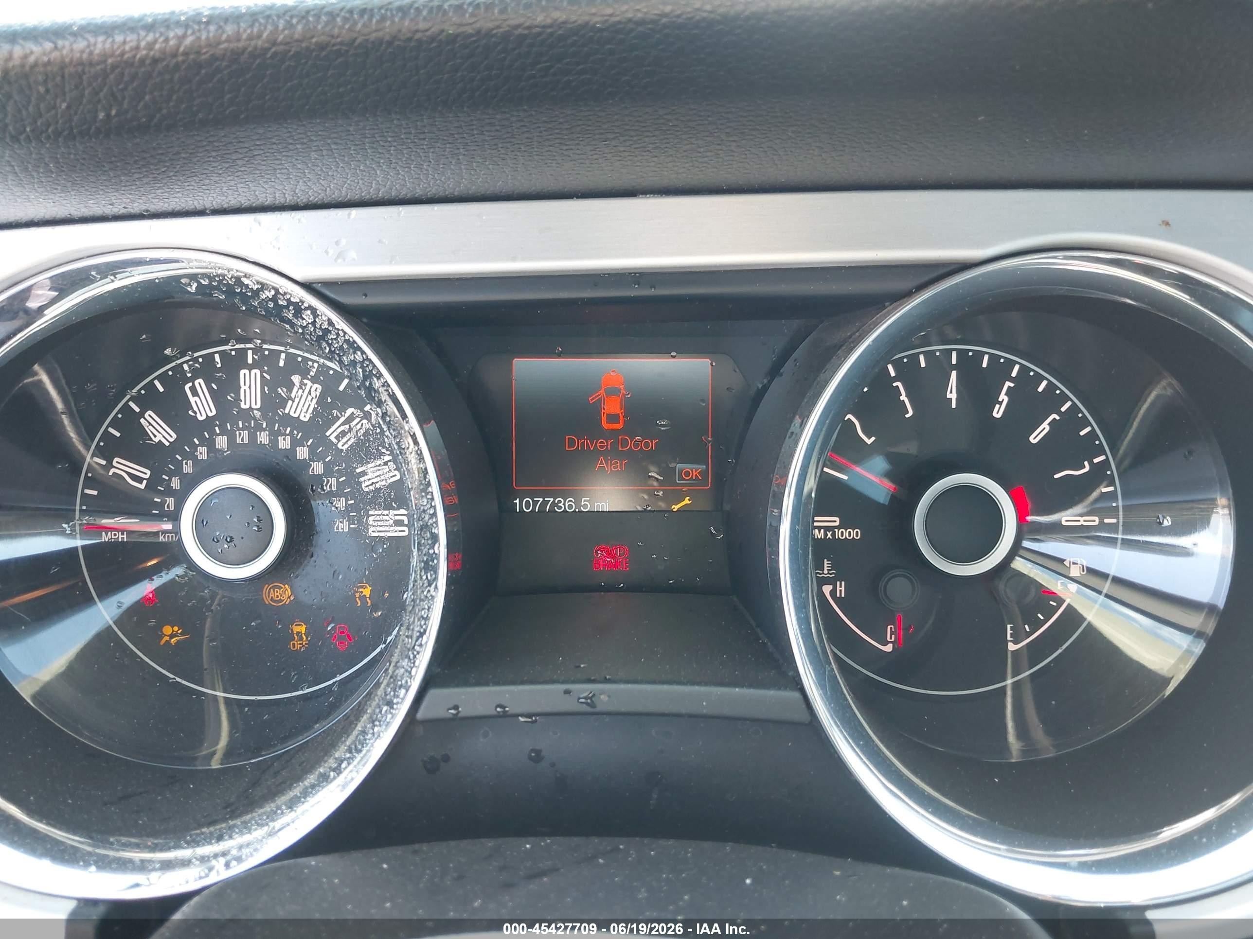 2014 Ford Mustang V6 Premium Silver vin: 1ZVBP8AM6E5297495