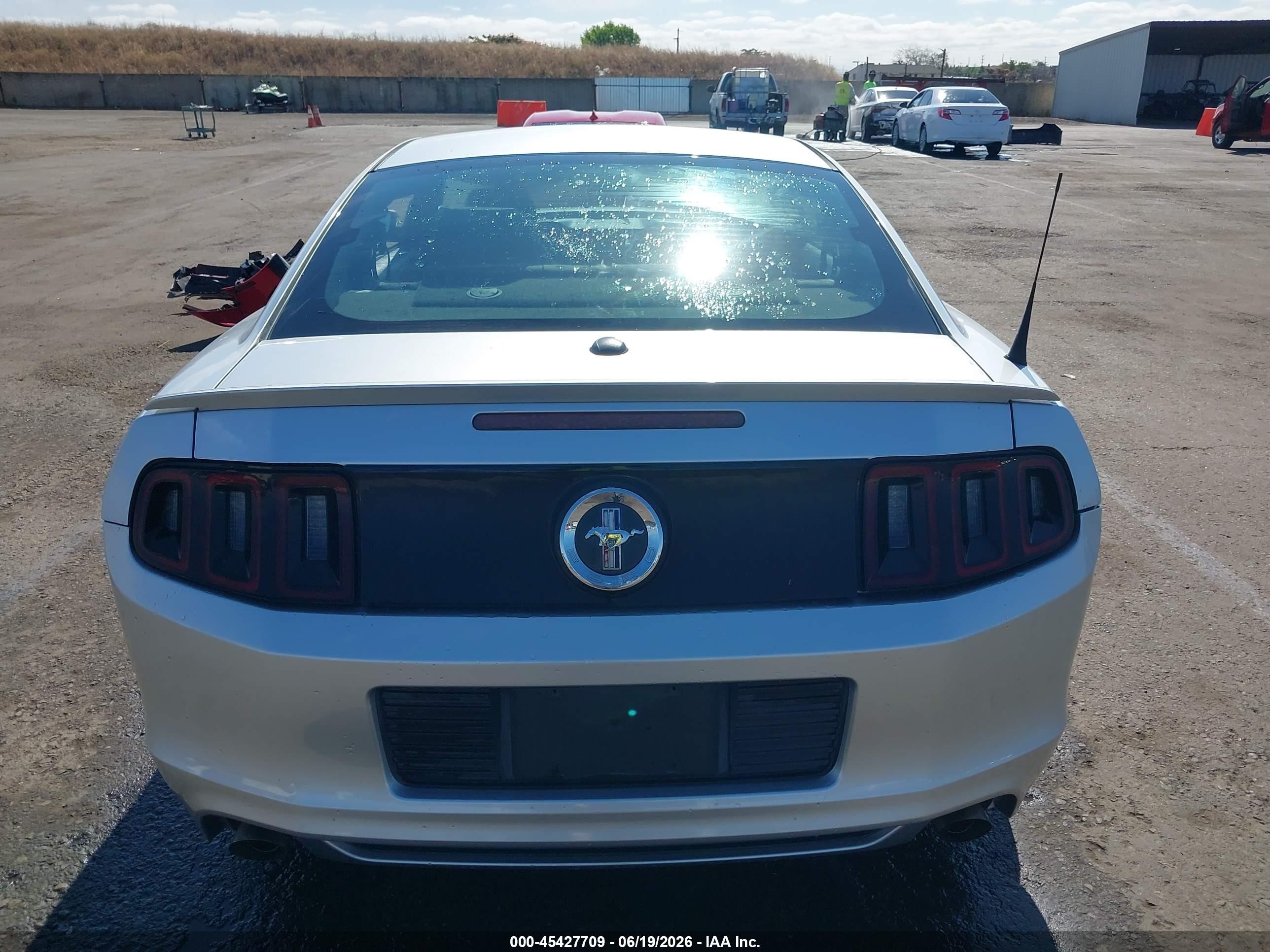 2014 Ford Mustang V6 Premium Silver vin: 1ZVBP8AM6E5297495