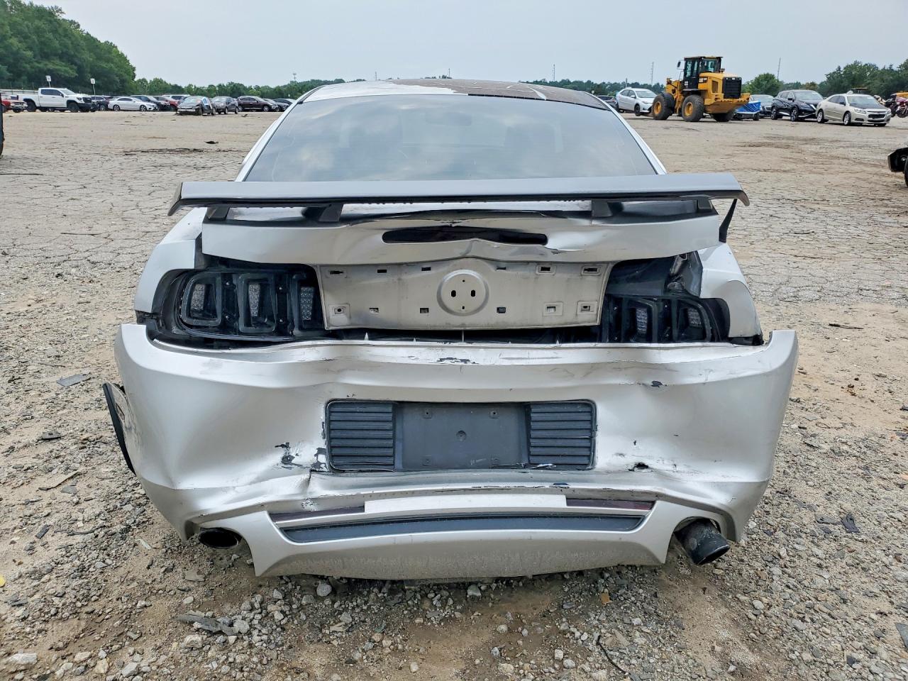2014 Ford Mustang Silver vin: 1ZVBP8AM6E5308270