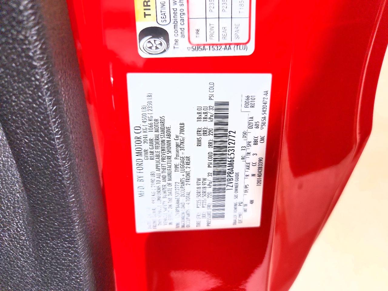 2014 Ford Mustang Red vin: 1ZVBP8AM6E5312772