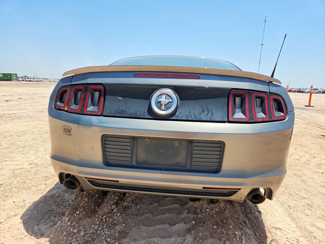 2014 Ford Mustang Silver vin: 1ZVBP8AM6E5316451