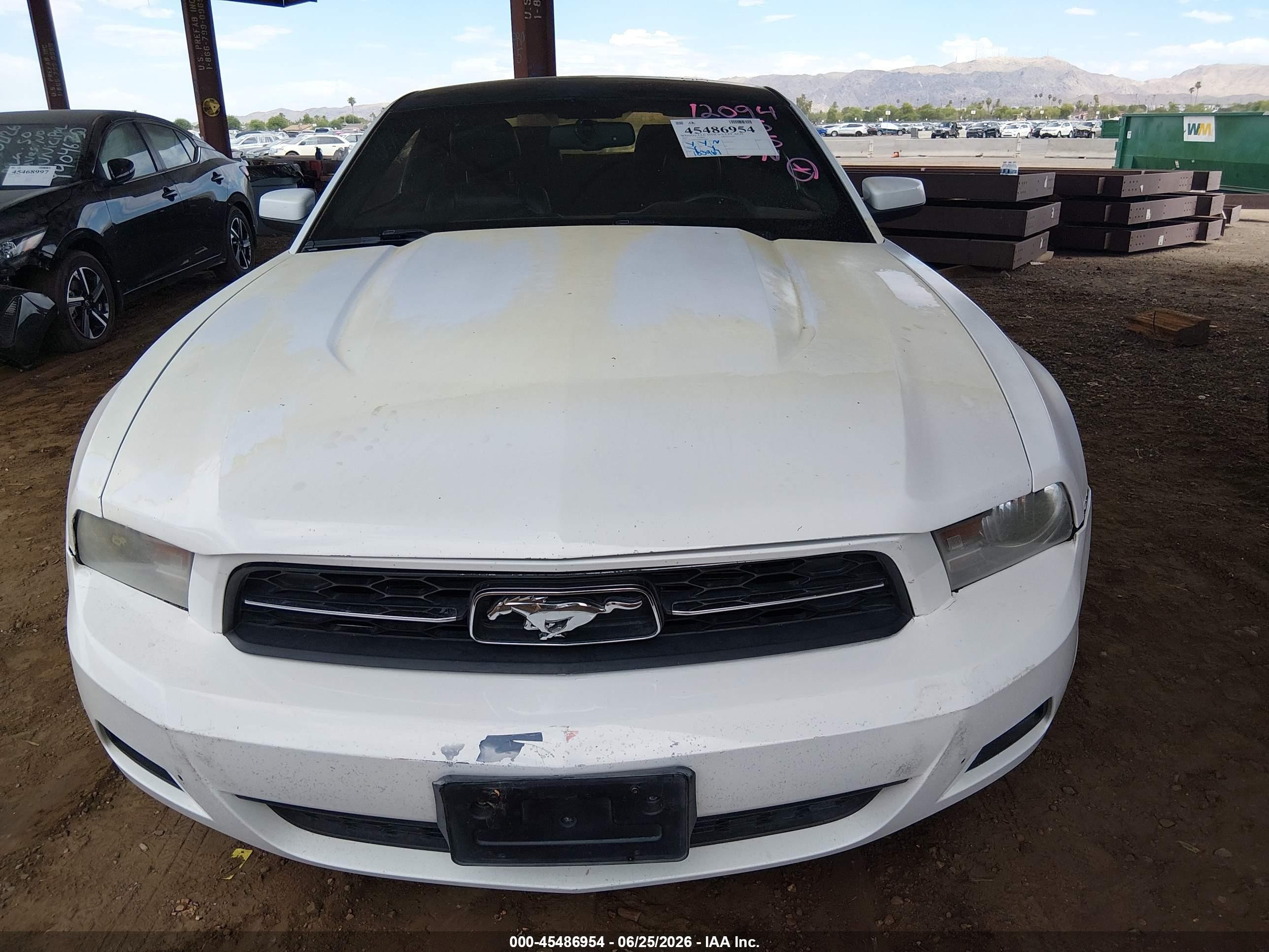 2011 Ford Mustang V6/v6 Premium White vin: 1ZVBP8AM7B5103813