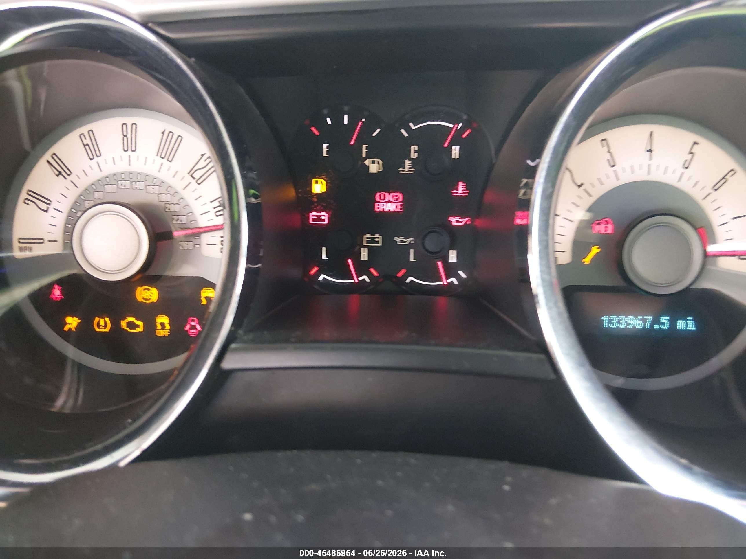 2011 Ford Mustang V6/v6 Premium White vin: 1ZVBP8AM7B5103813