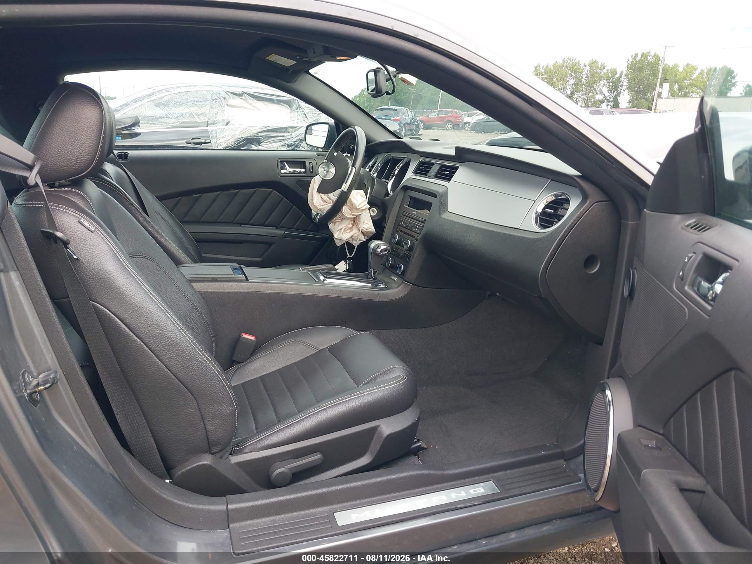2011 Ford Mustang V6 Premium Gray vin: 1ZVBP8AM7B5147651