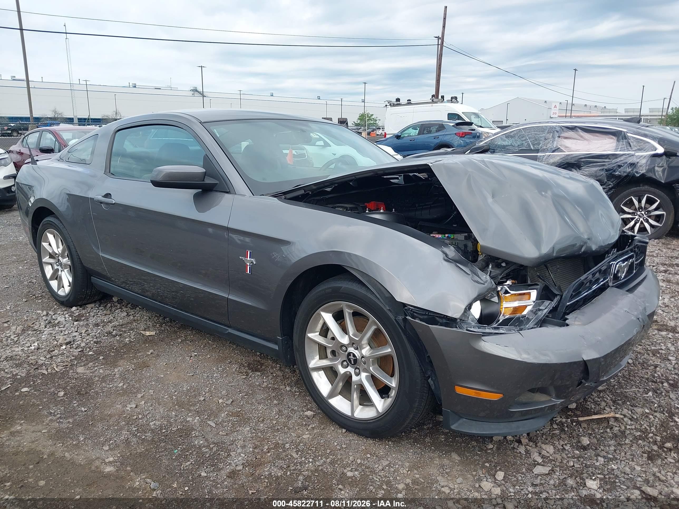 2011 Ford Mustang V6 Premium Gray vin: 1ZVBP8AM7B5147651