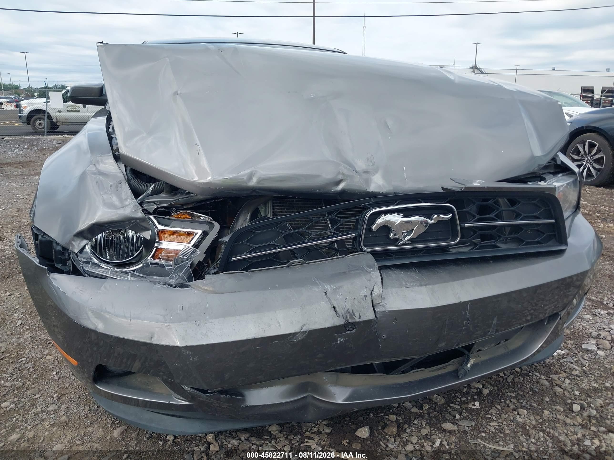 2011 Ford Mustang V6 Premium Gray vin: 1ZVBP8AM7B5147651