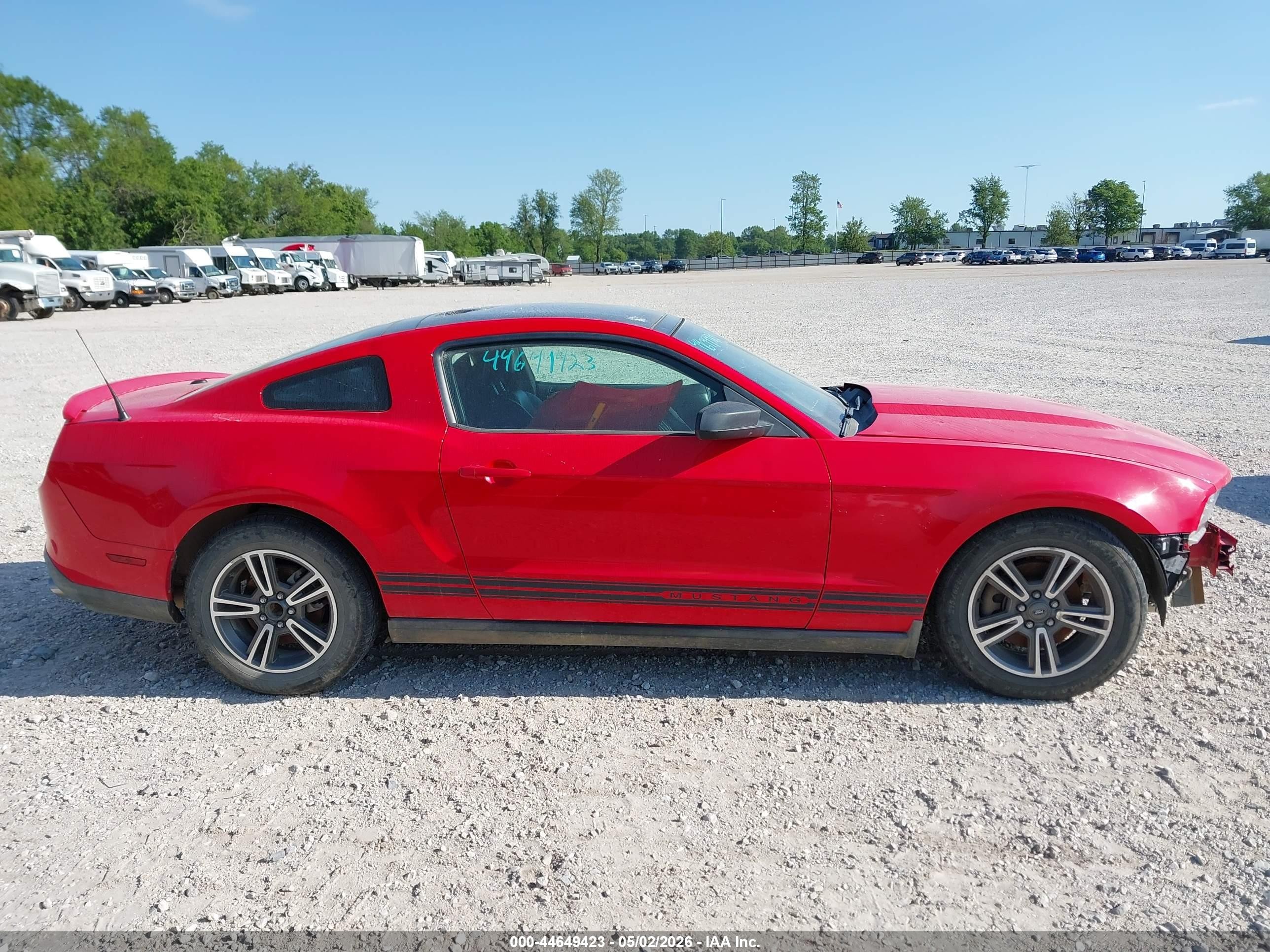 2011 Ford Mustang V6 Premium Red vin: 1ZVBP8AM7B5168192