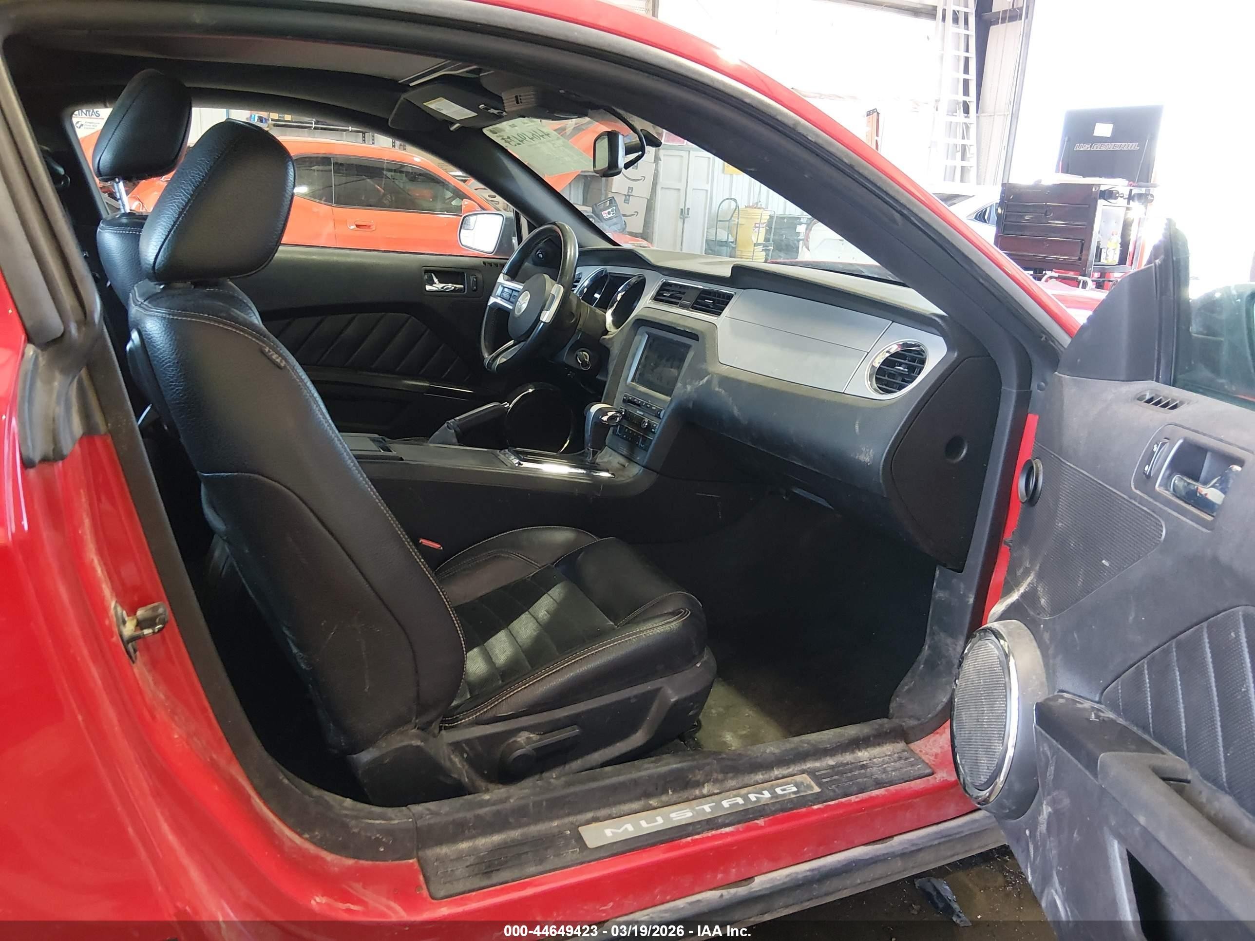 2011 Ford Mustang V6 Premium Red vin: 1ZVBP8AM7B5168192